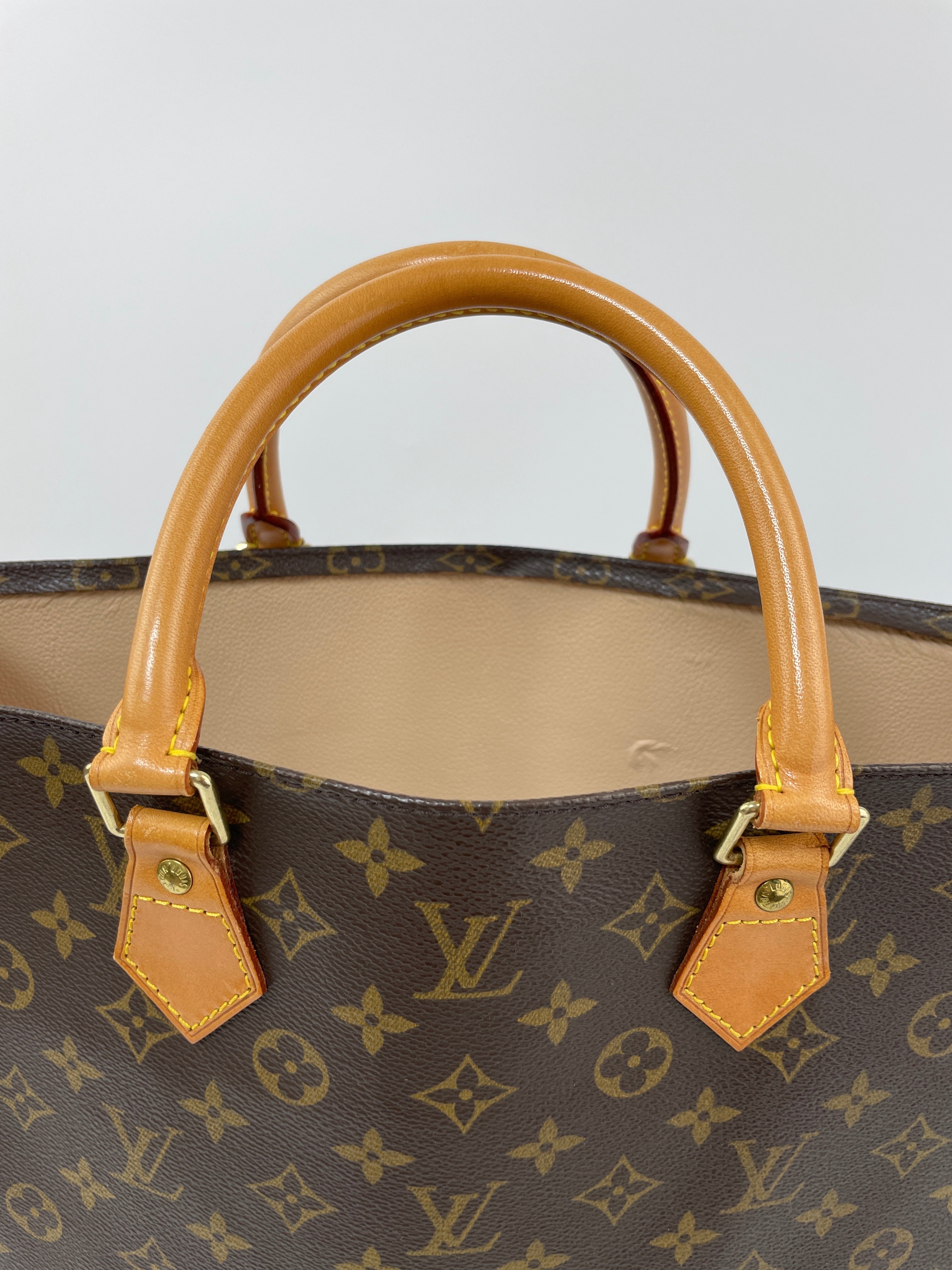 Louis Vuitton Monogram Sac Plat Tote Bag