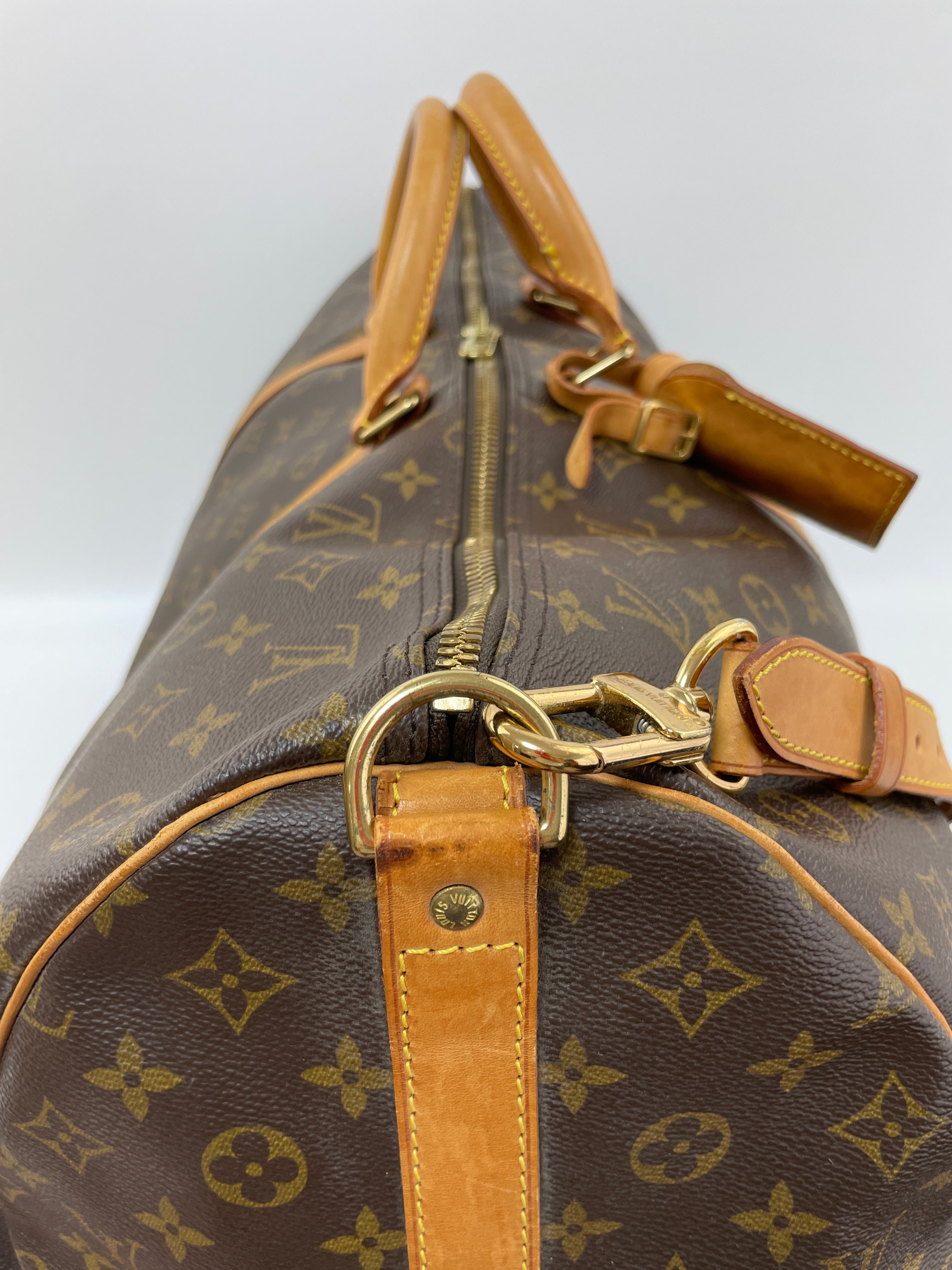 frustrerende musikalsk Fryse Louis Vuitton Keepall 60 Bandouliere Duffle Bag Used (5013)