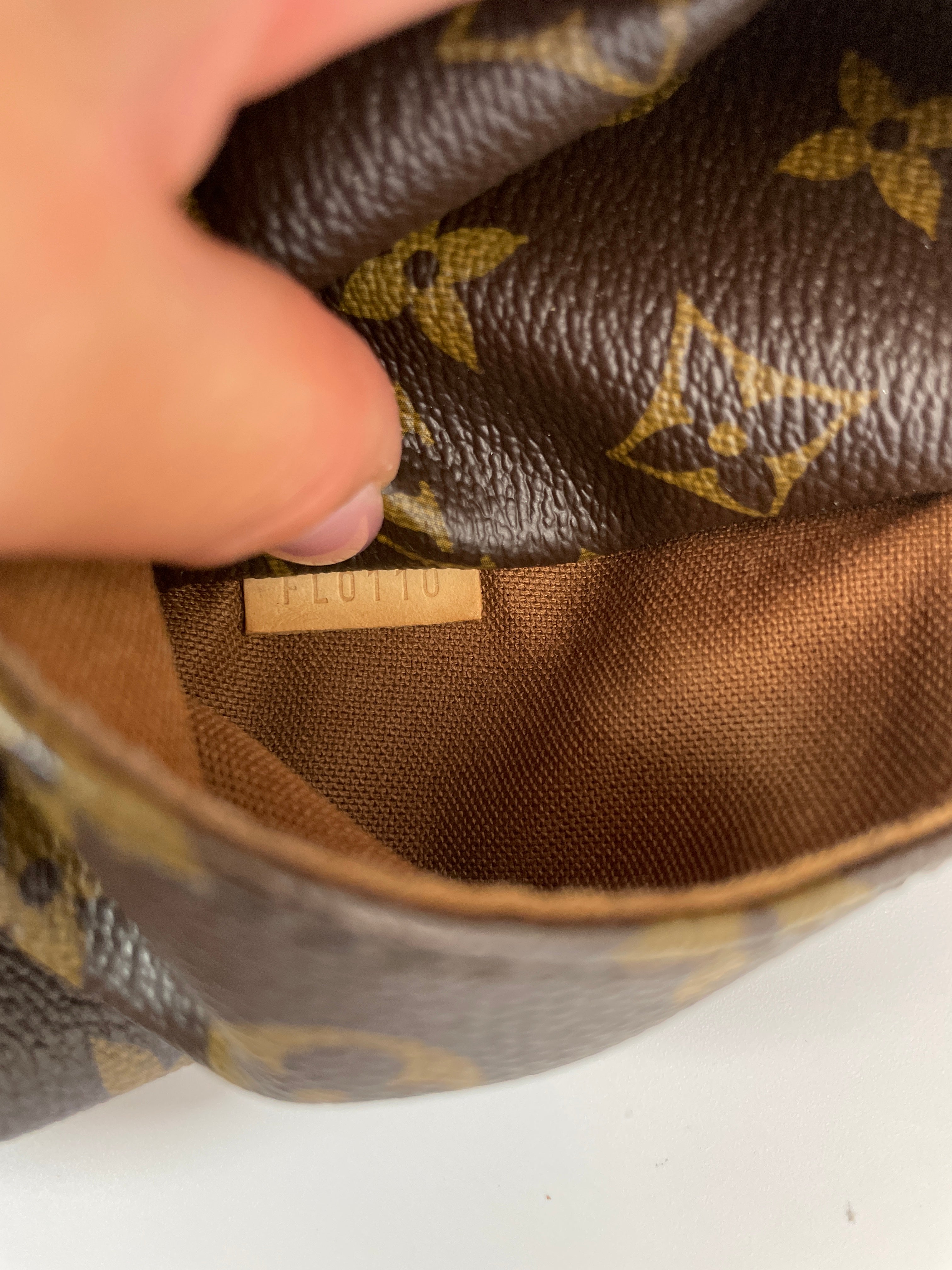 Louis Vuitton Nolita Damier Ebene Handbag Used (6804)