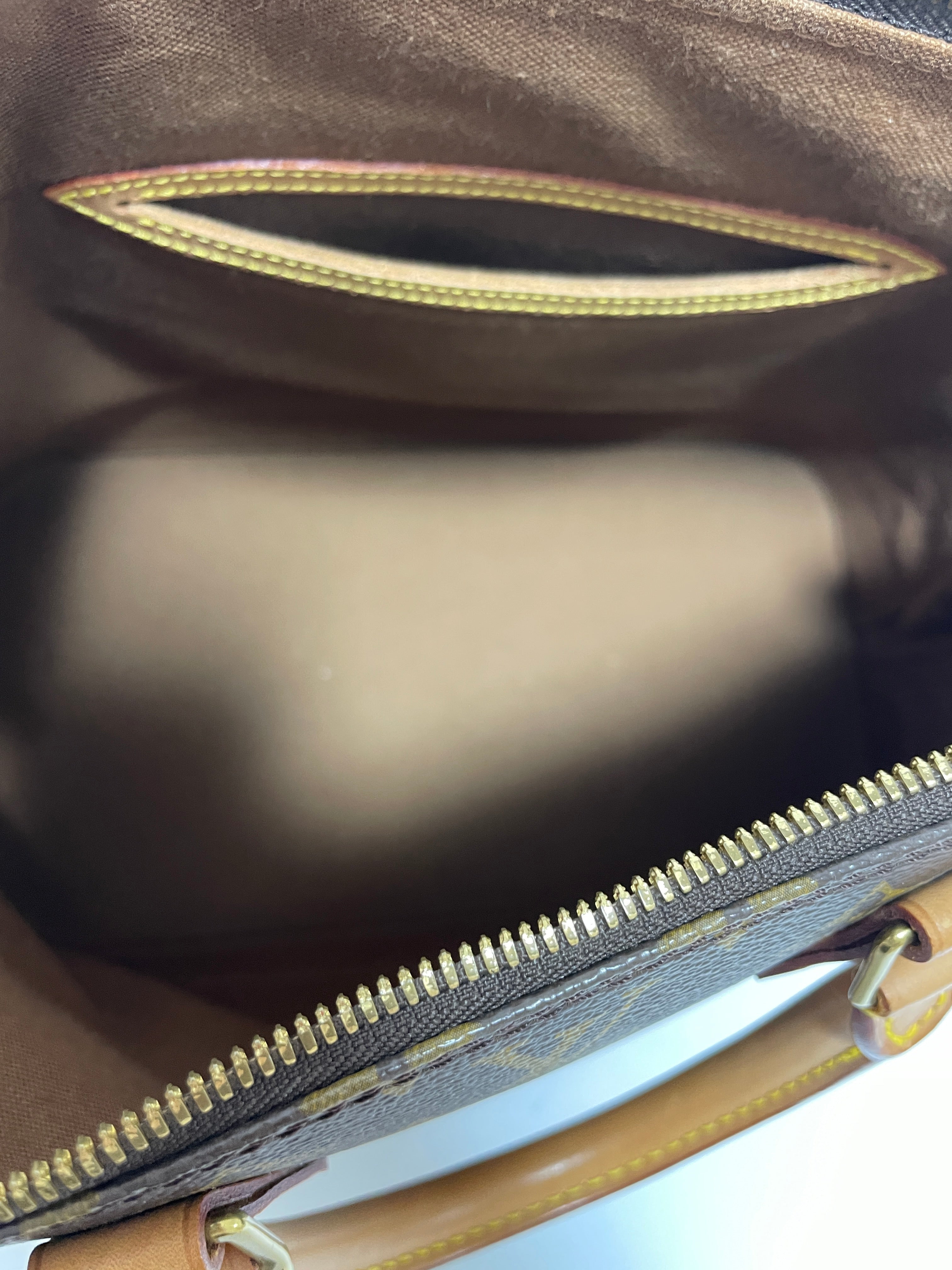 Louis Vuitton Alma PM Handbag Used (7537)