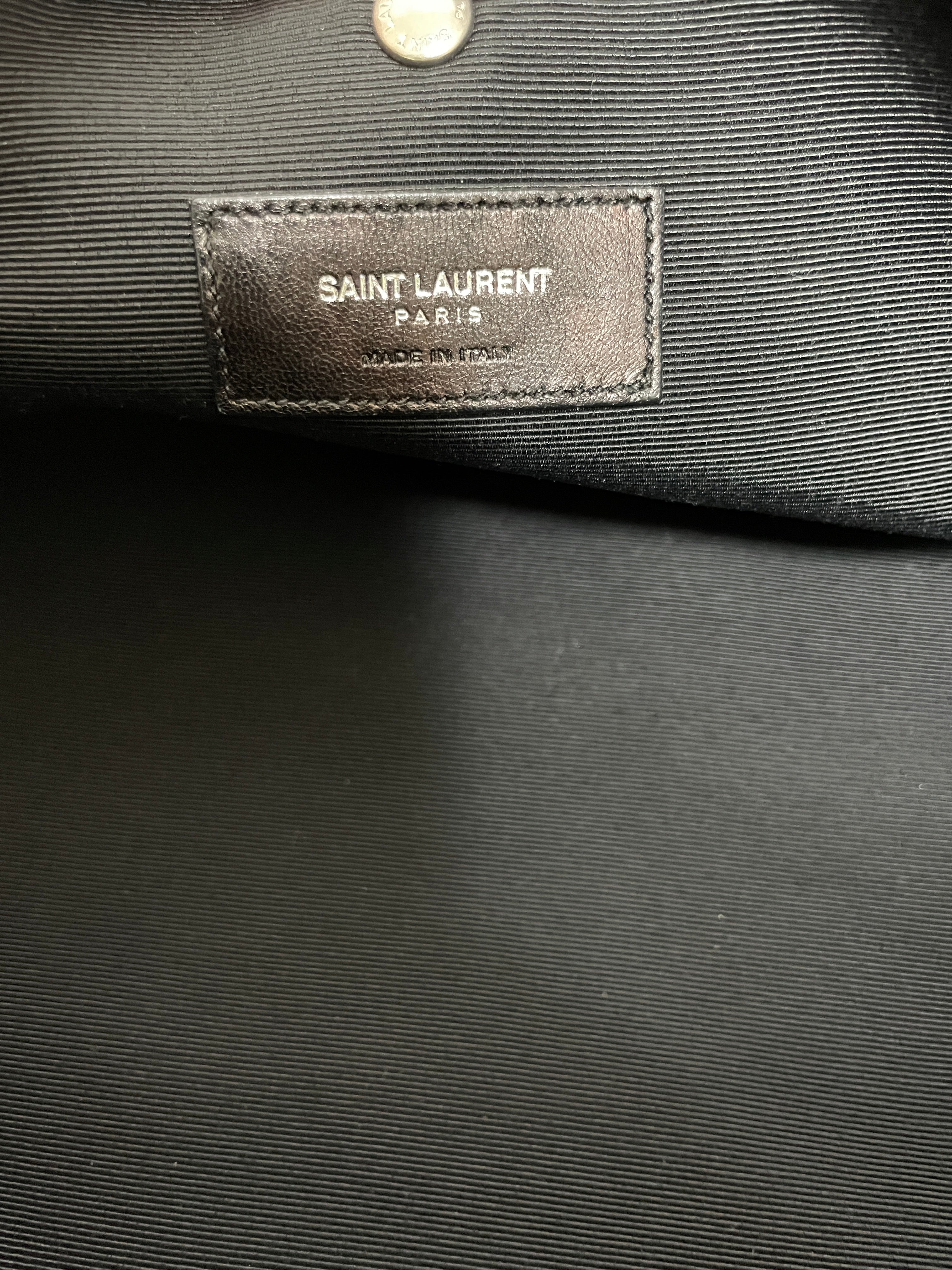Saint Laurent Gym Bag Used (7910)