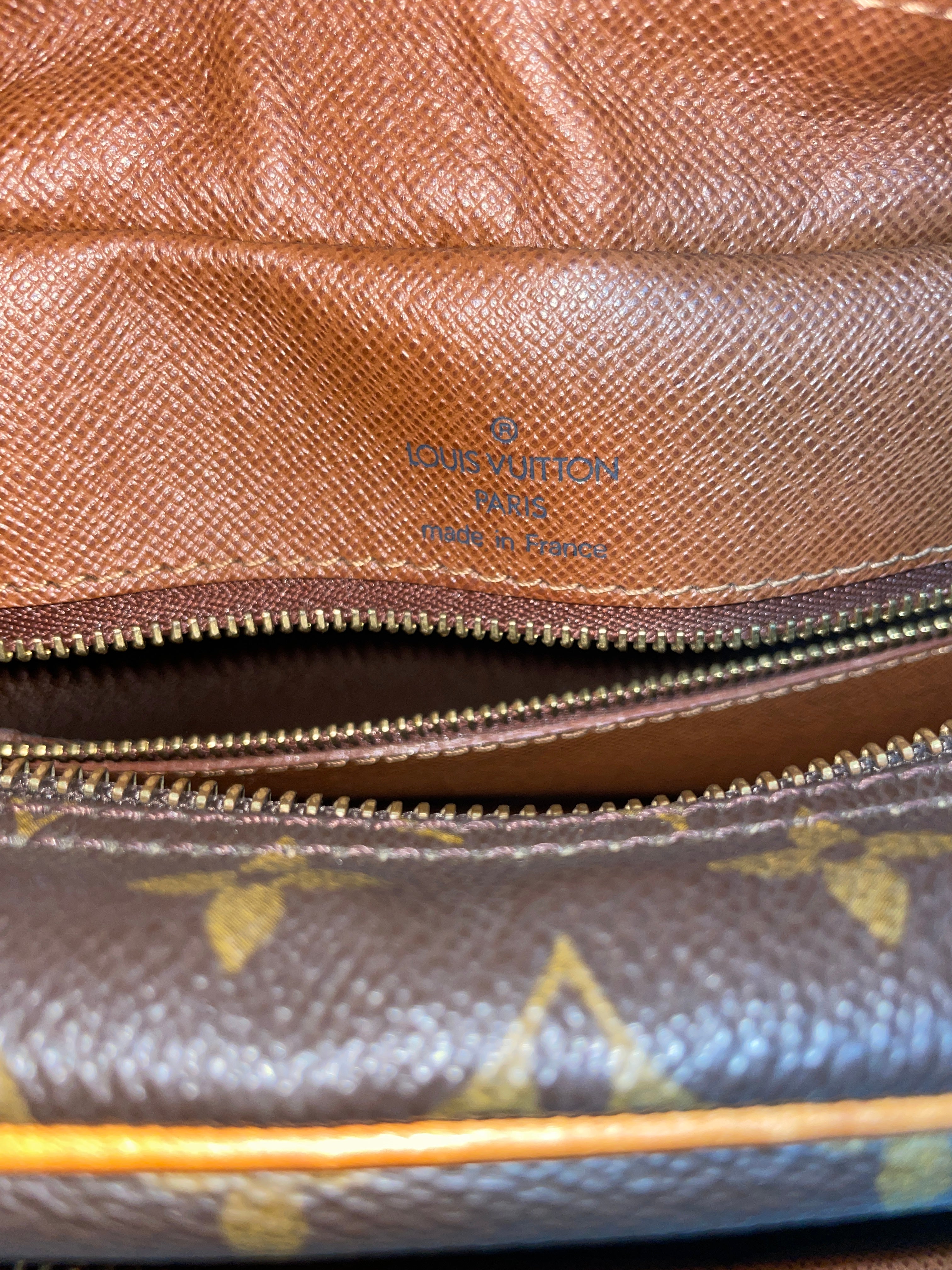 Louis Vuitton Nil Messenger Bag Used (7897)