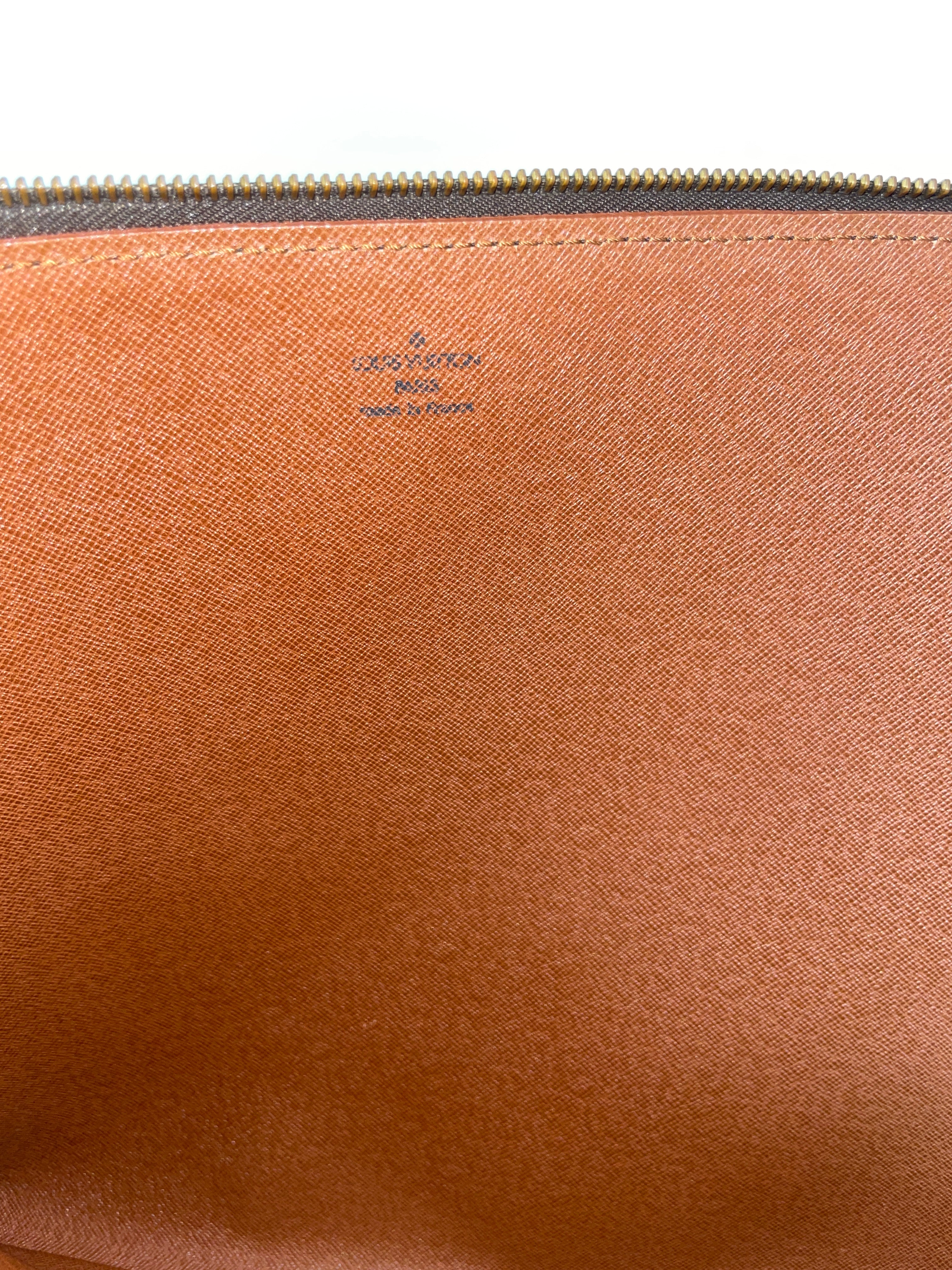 Louis Vuitton Pochette Document Used (8124)