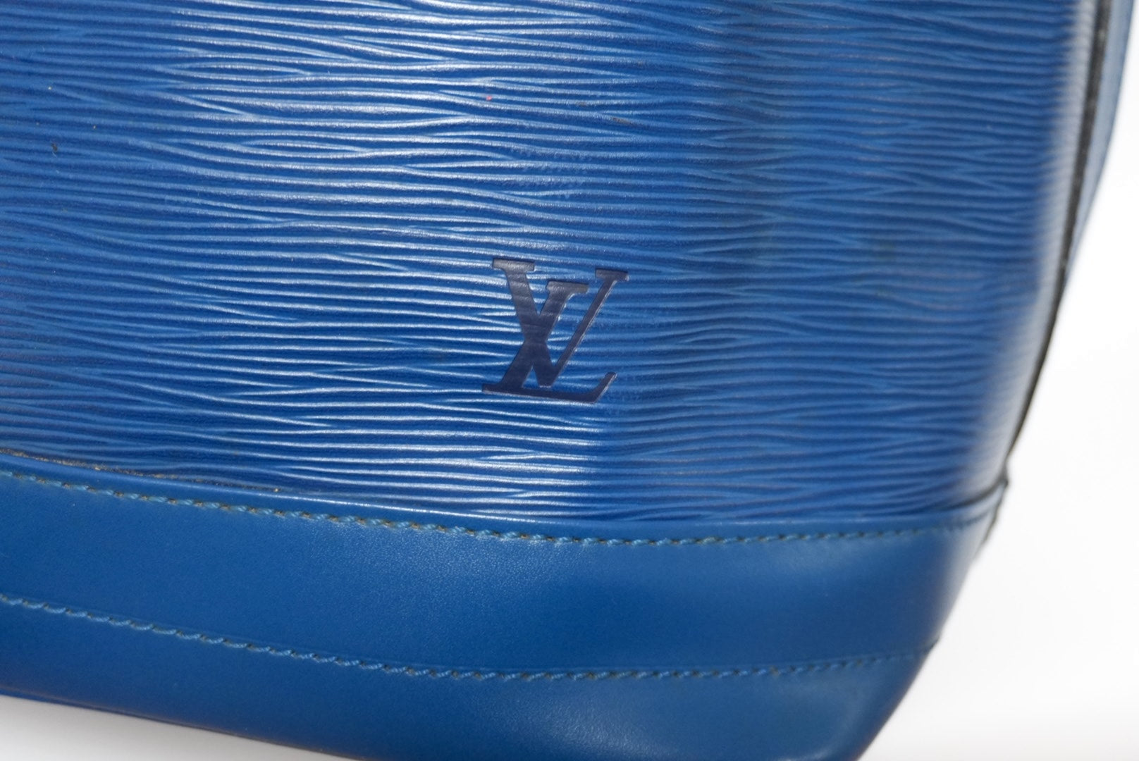 Louis Vuitton Noe GM Epi Blue Bucket Shoulder Bag Used