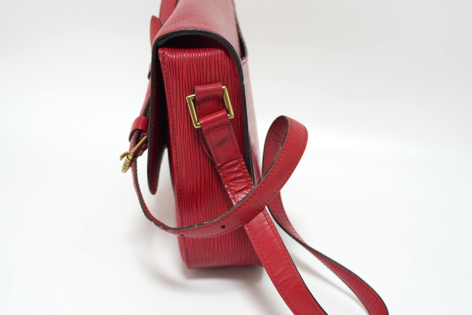 Louis Vuitton Saint Cloud GM Epi Red Shoulder Bag Used