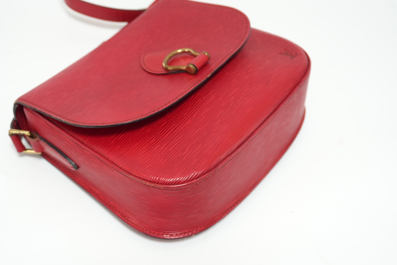 Louis Vuitton Saint Cloud GM Epi Red Shoulder Bag Used