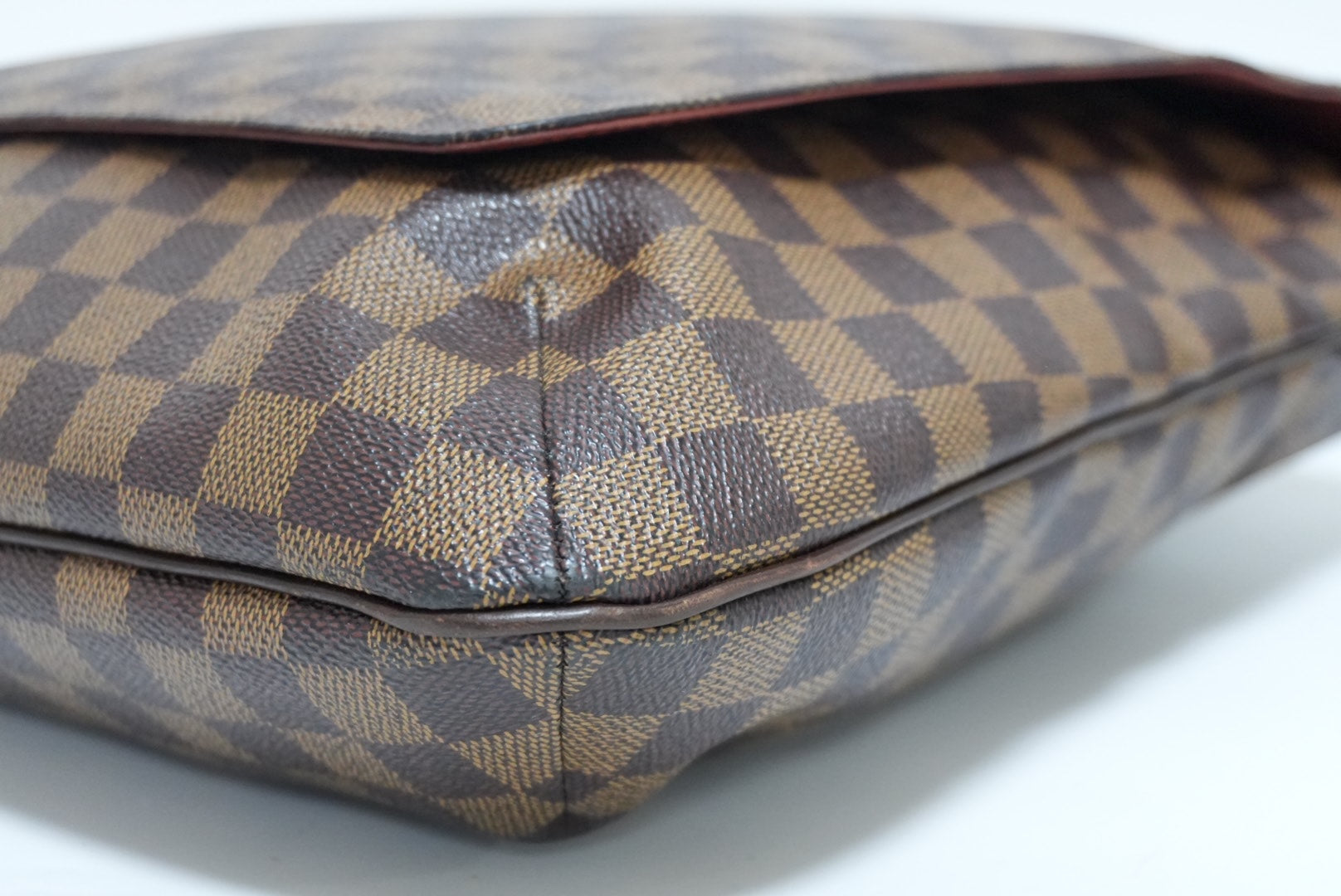 Louis Vuitton Damier Ebene Musette Crossbody Used