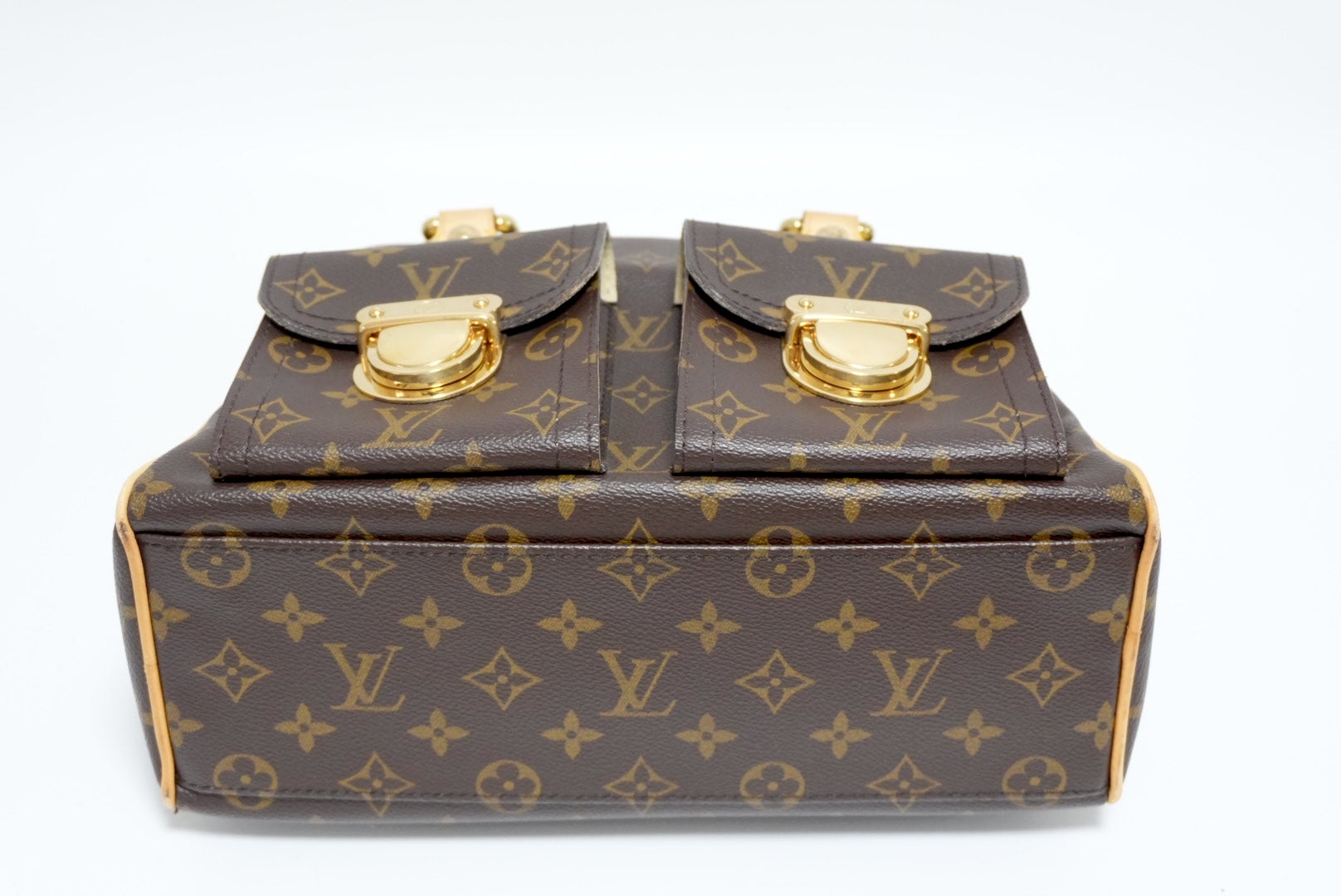 Louis Vuitton Manhattan PM Handbag Used