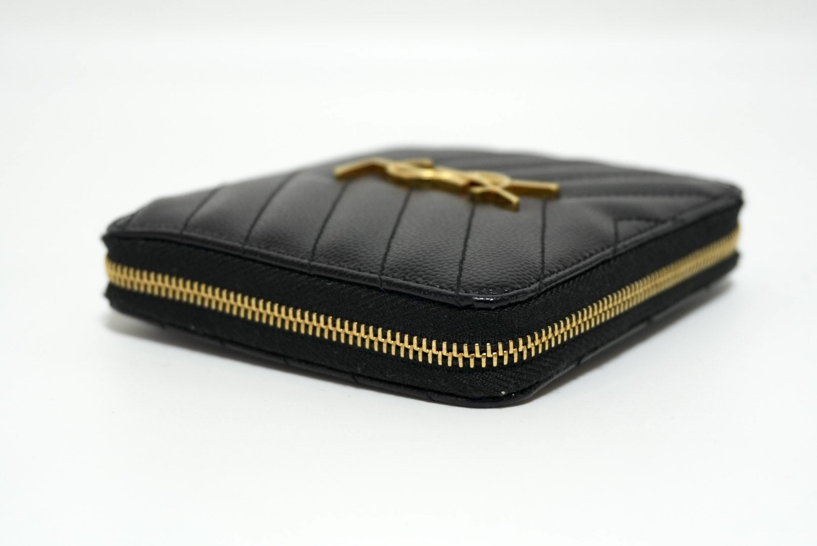 Saint Laurent Zippy Compact Wallet Used