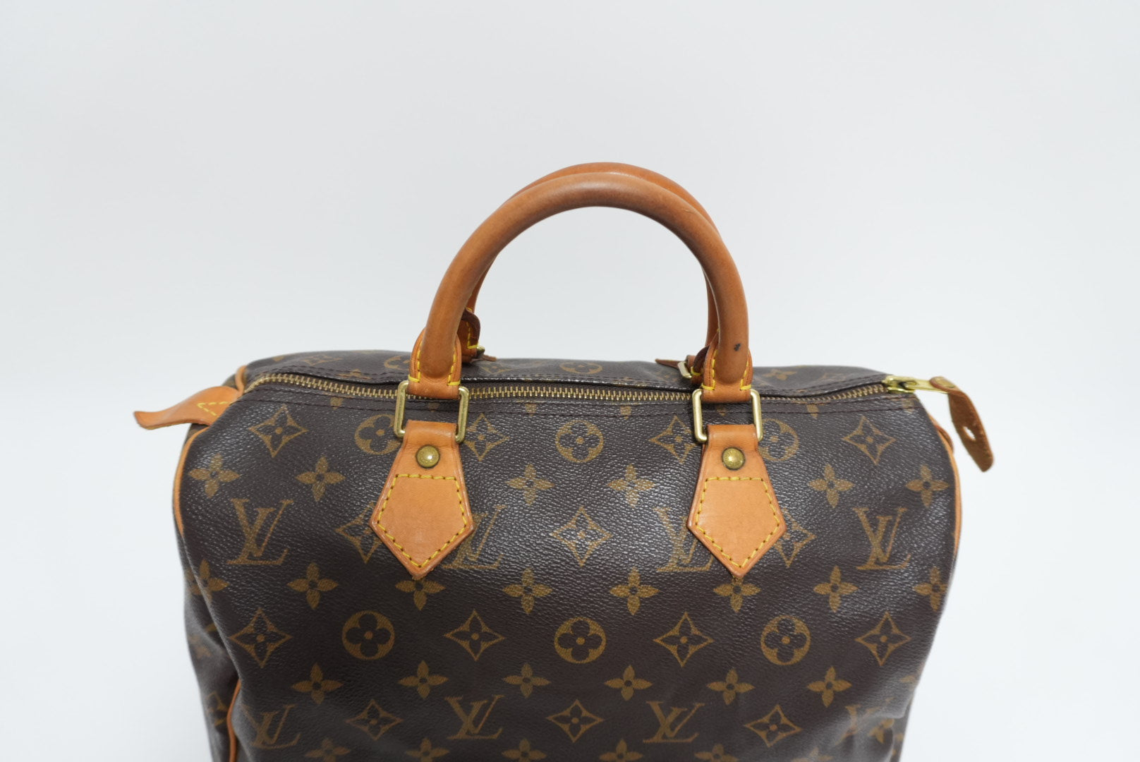 Louis Vuitton Speedy 30 Handbag Used