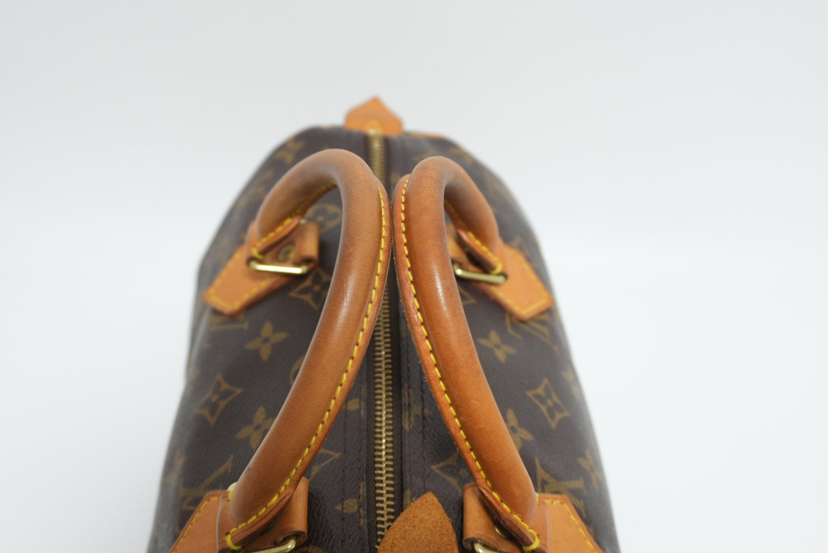 Louis Vuitton Speedy 30 Handbag Used