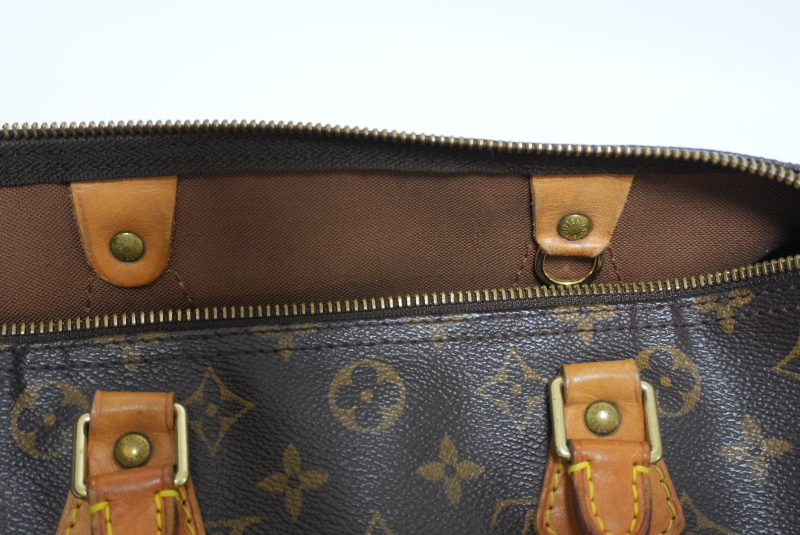 Louis Vuitton Speedy 30 Handbag Used