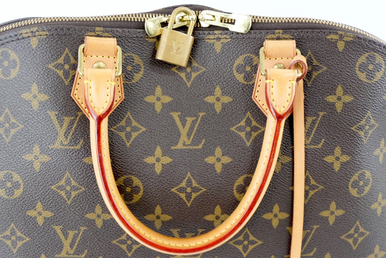 Louis Vuitton Alma GM Monogram Handbag Used