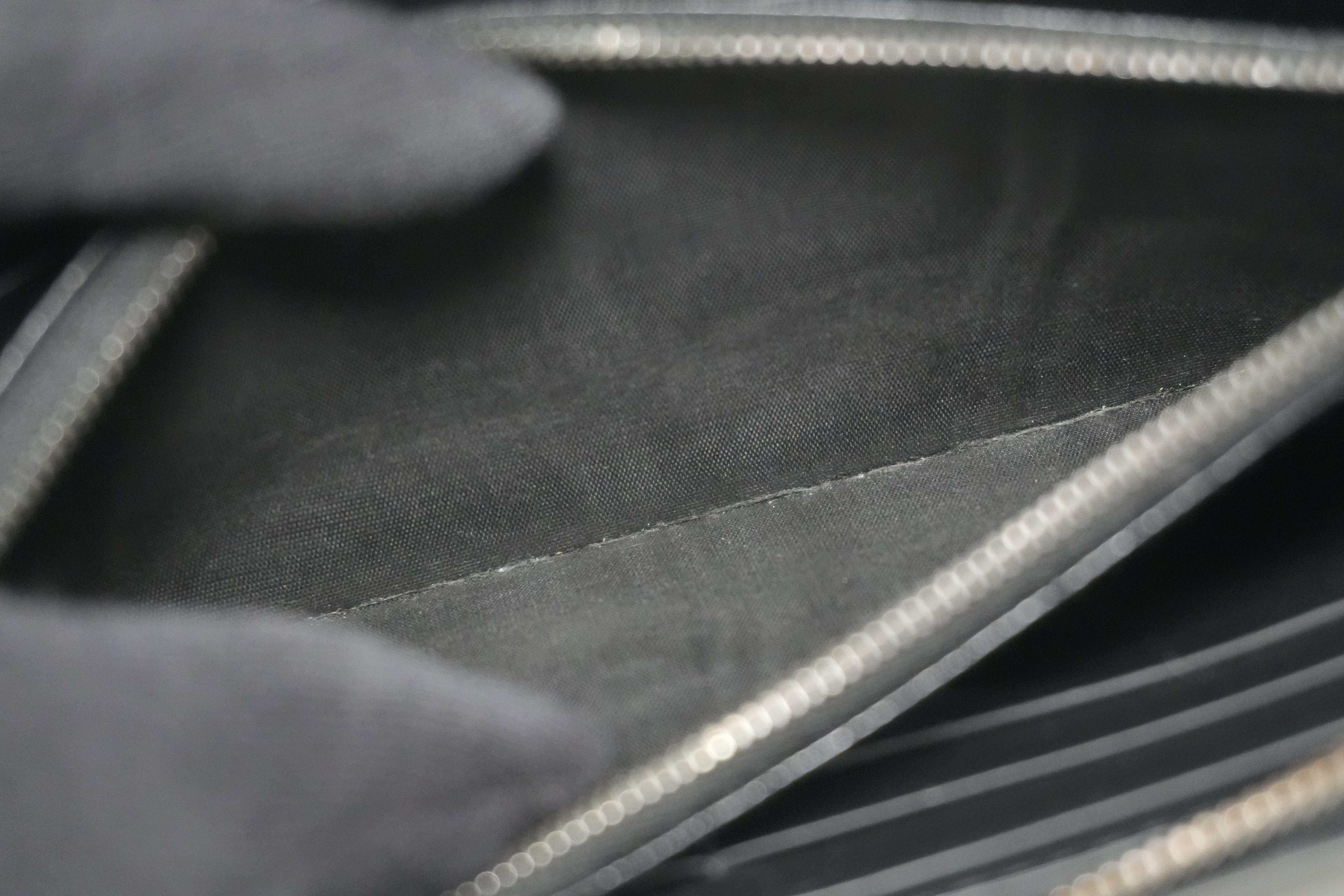 Pre-owned Bottega Zippy Long Wallet Black