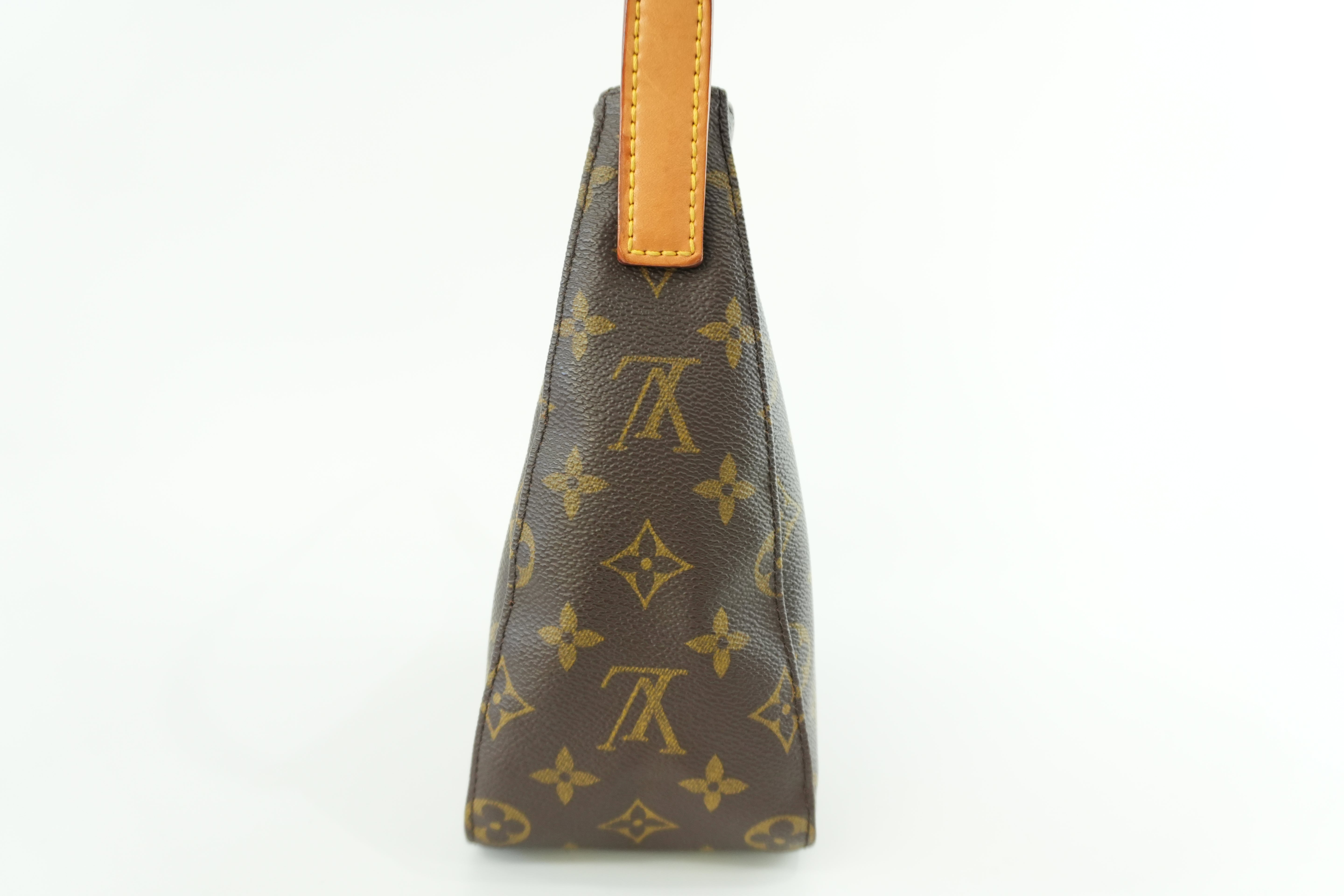 Louis Vuitton Monogram Looping MM Shoulder Bag Used