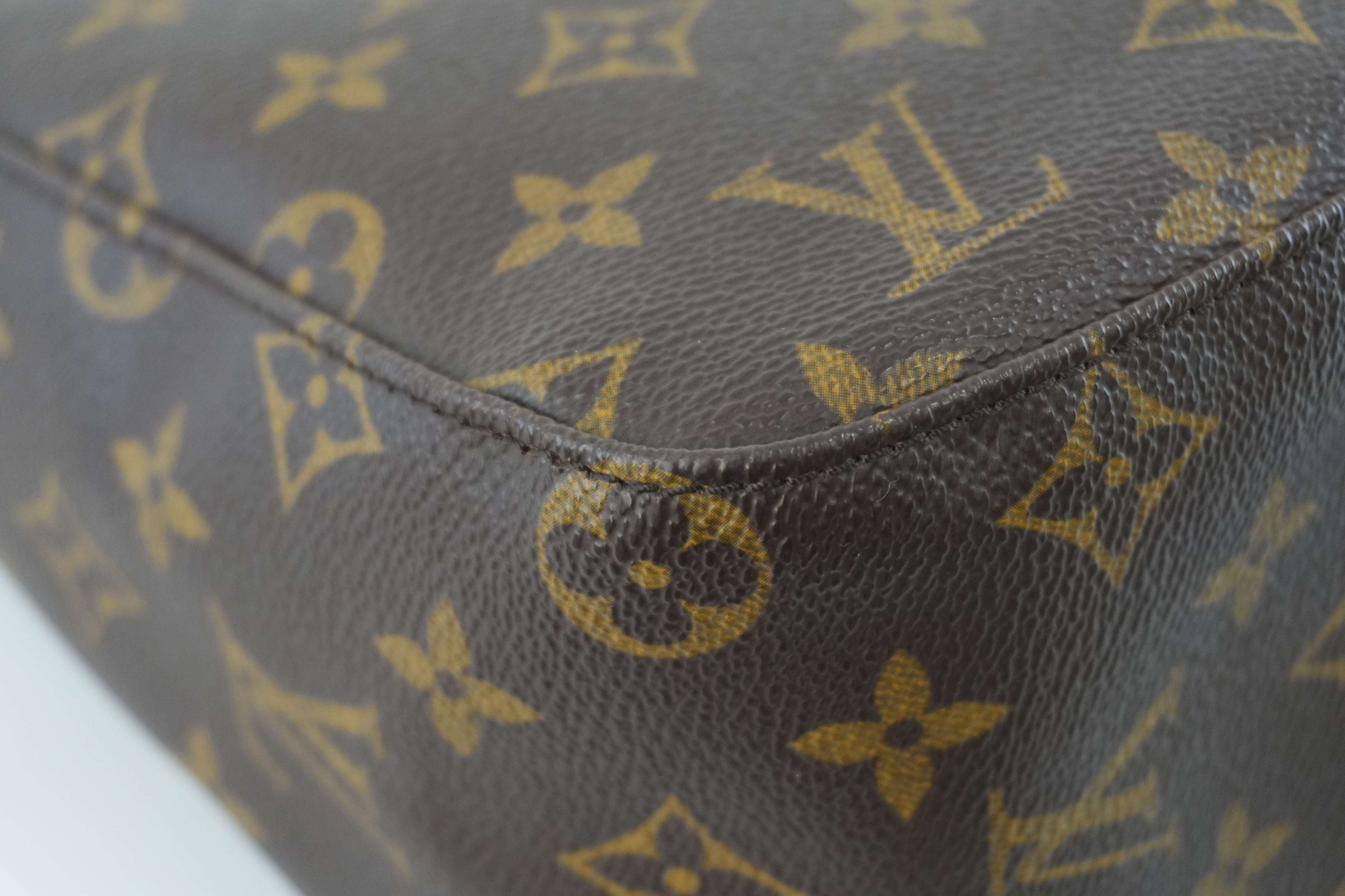 Louis Vuitton Monogram Looping MM Shoulder Bag Used