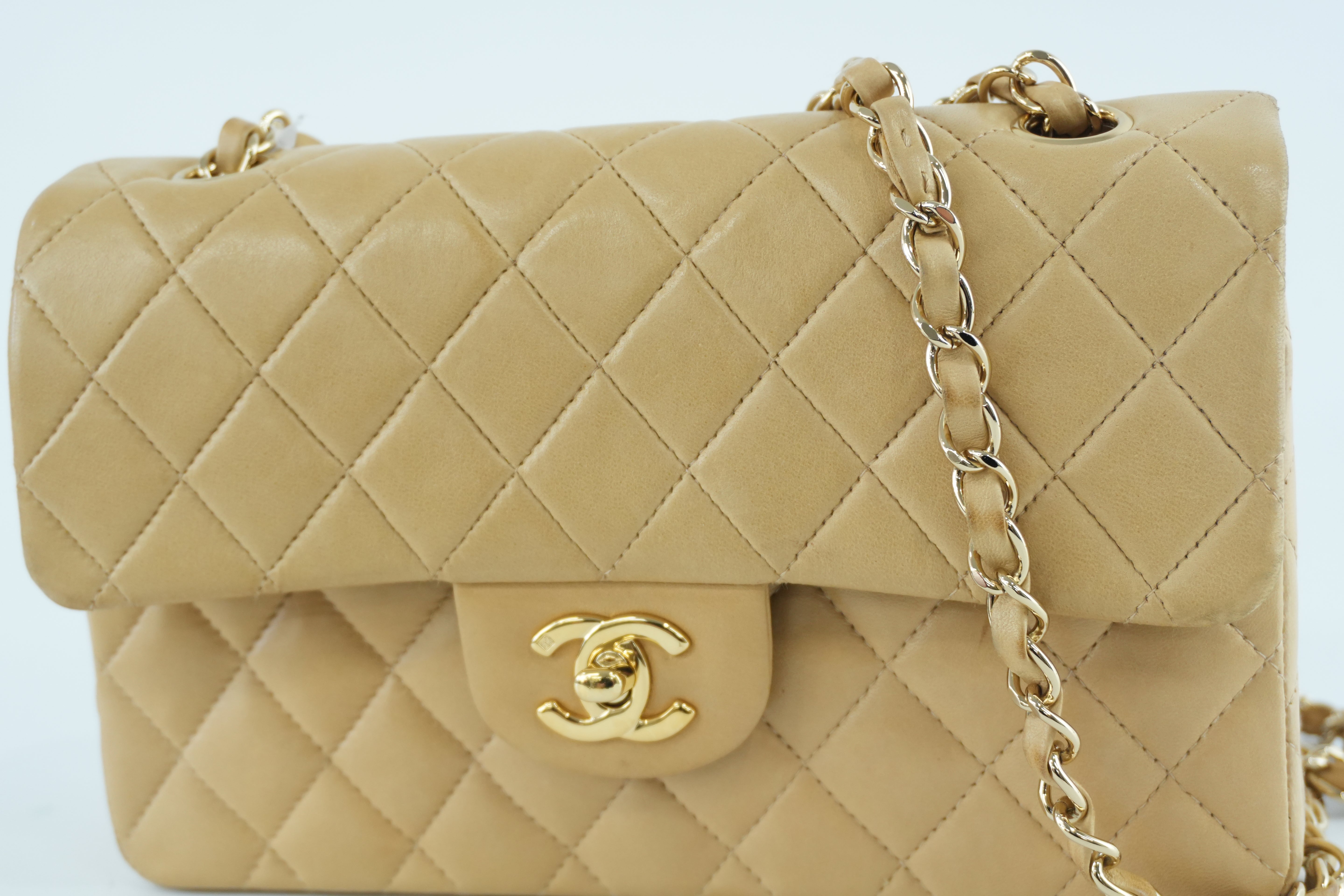 Chanel Matelasse Lamb Skin Chain Shoulder Bag Beige Used