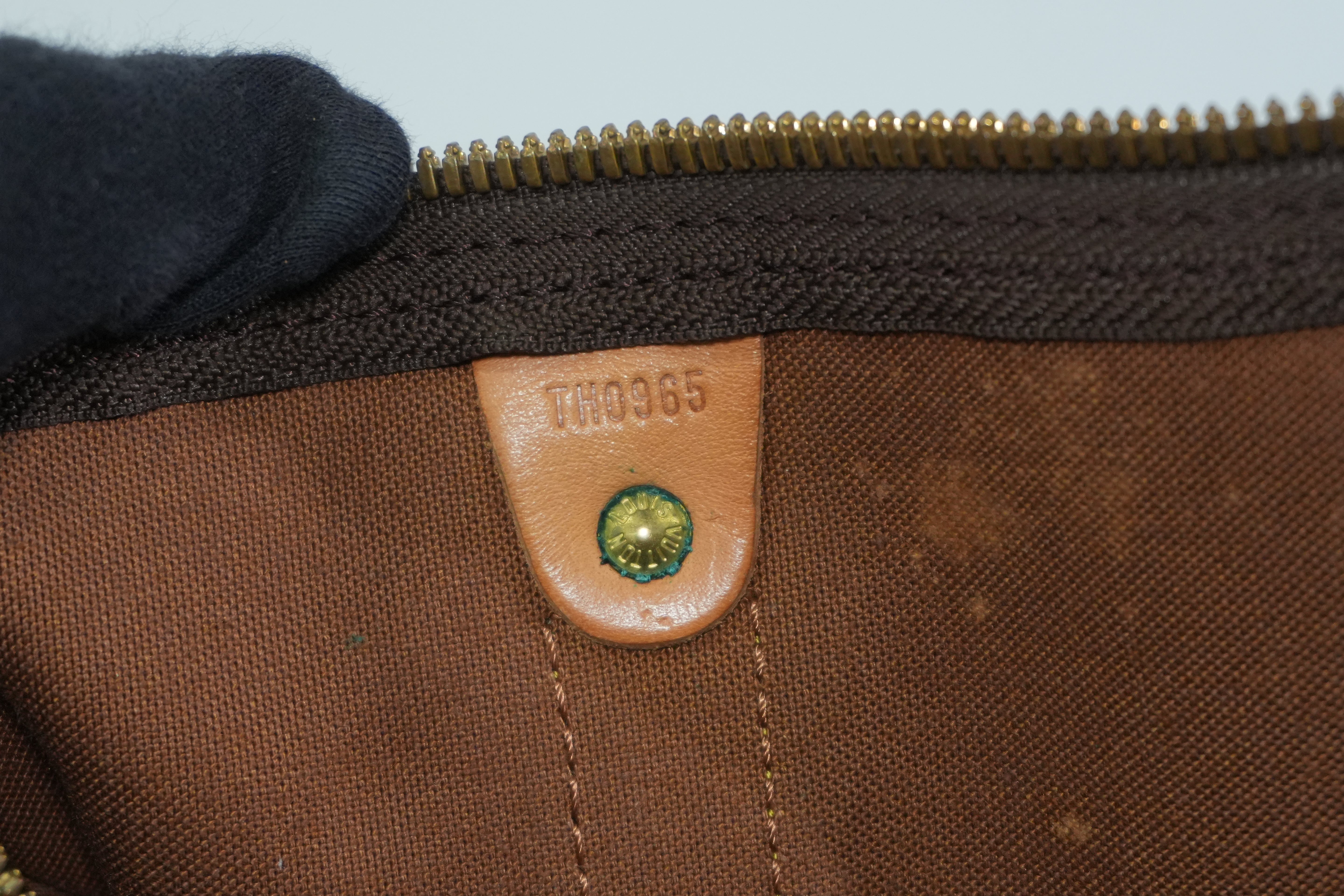 Pre-owned Louis Vuitton Monogram Keepall Bandouliere 55 Duffle Travel Bag