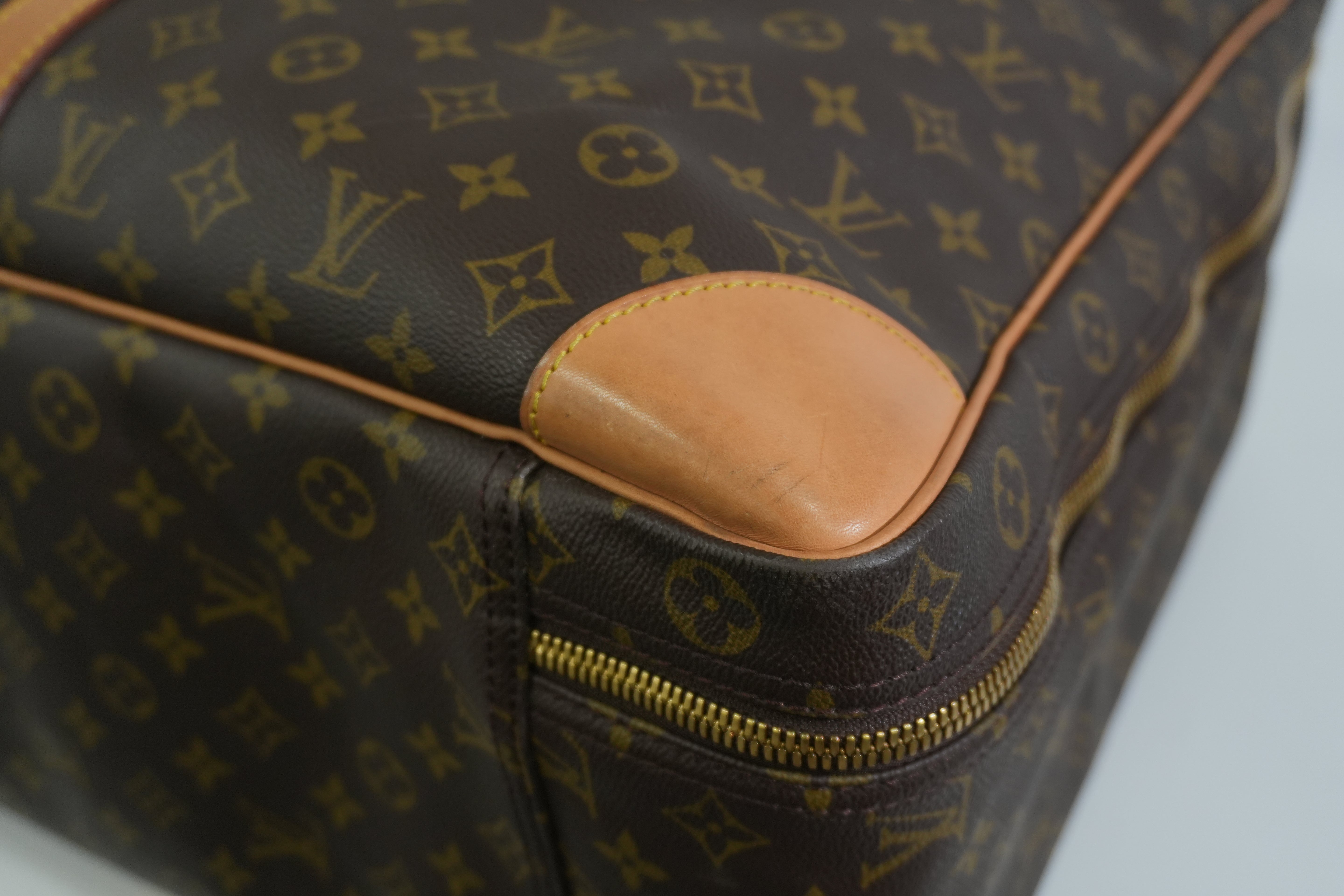 Pre-owned Louis Vuitton Monogram Sirius Travel Bag