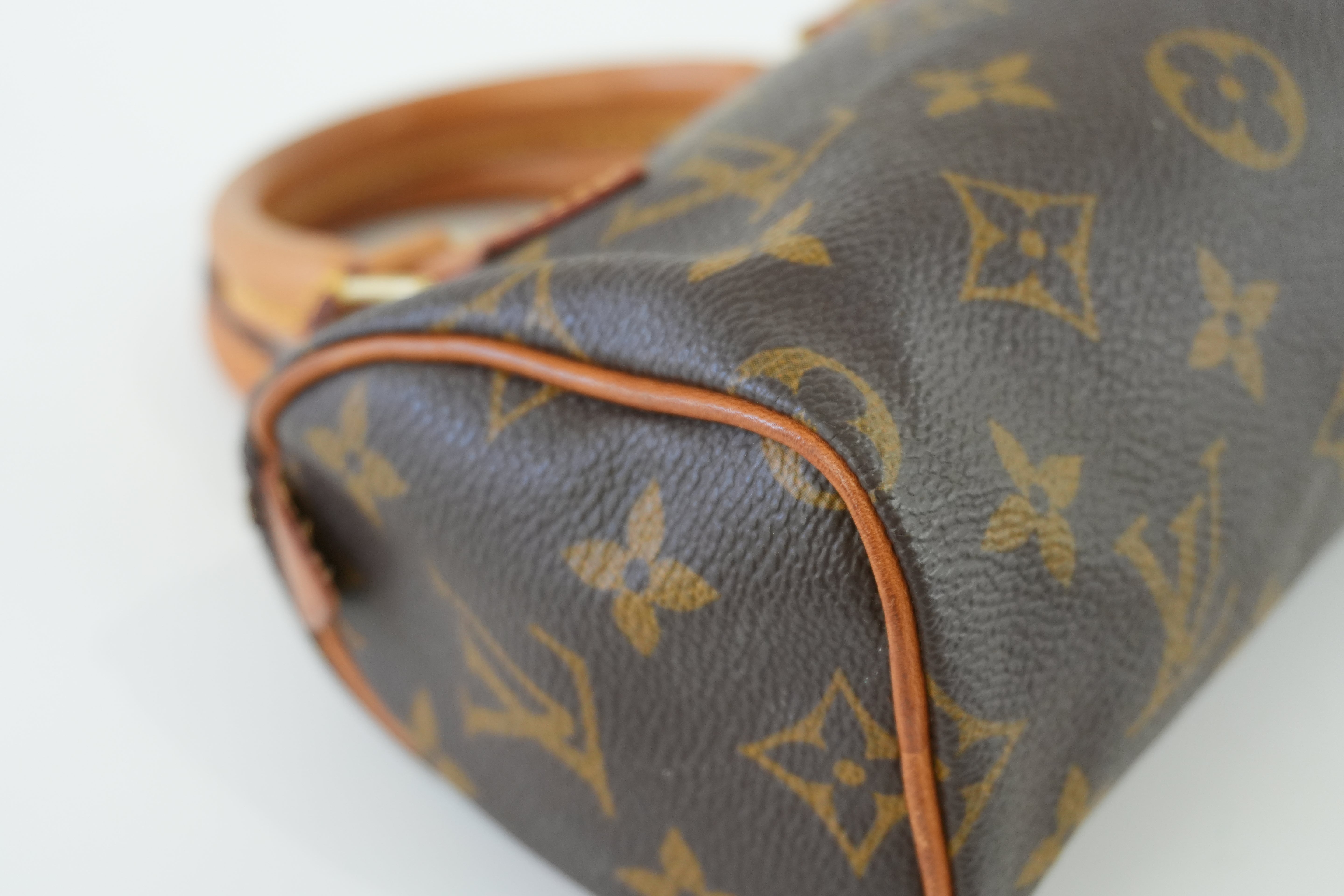 Louis Vuitton Monogram Mini Speedy Handbag Used