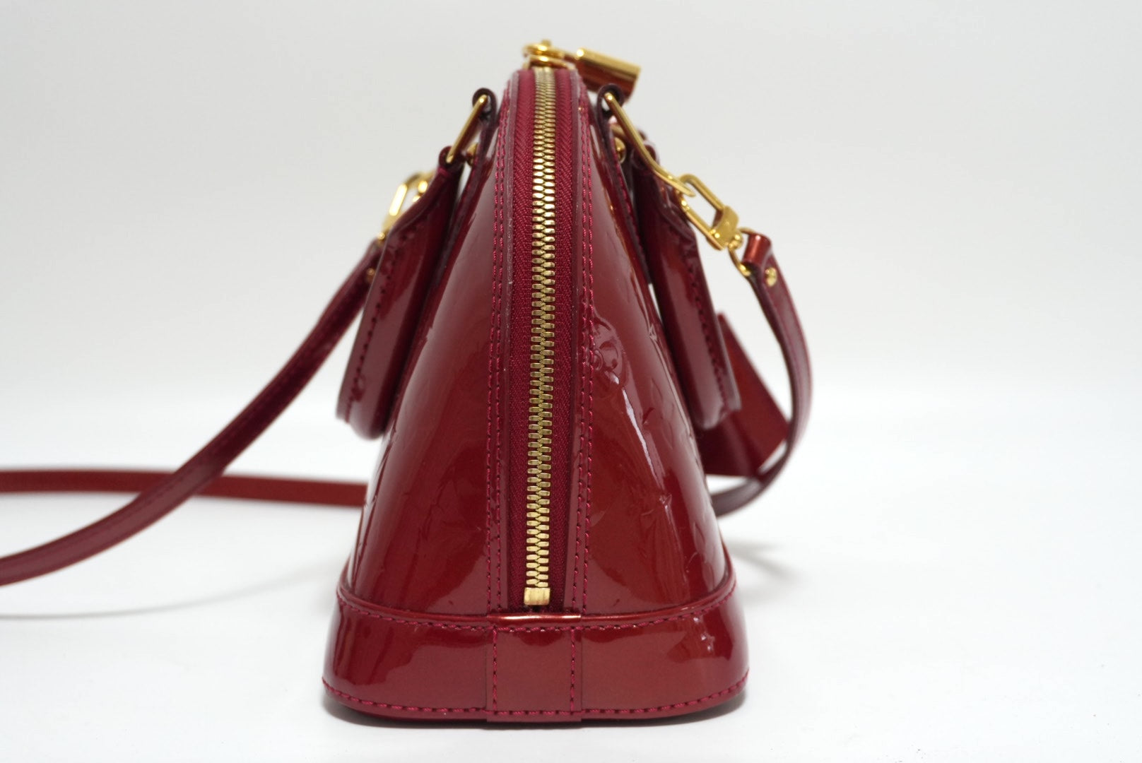 Louis Vuitton Alma BB Red Used