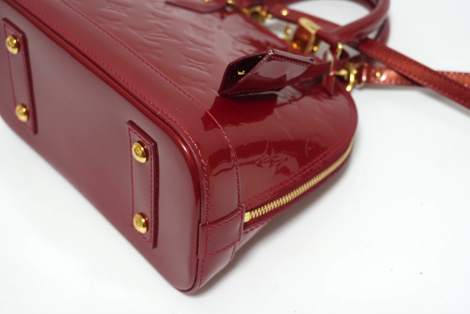 Louis Vuitton Alma BB Red Used