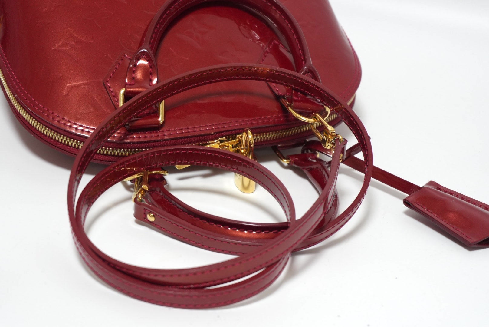 Louis Vuitton Alma BB Red Used