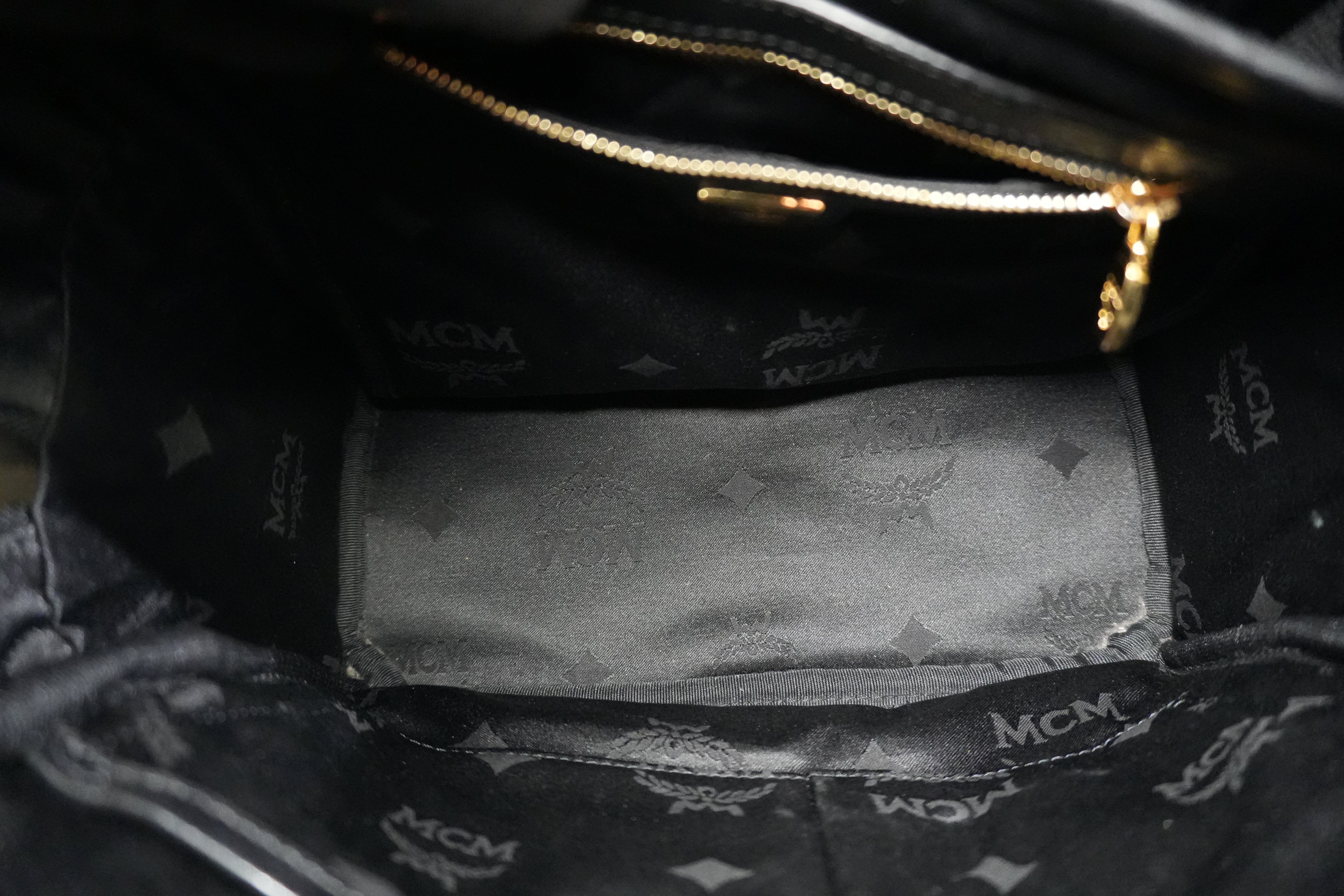 Pre-owned MCM Metallic Backpack with Detachable Pouch Gold