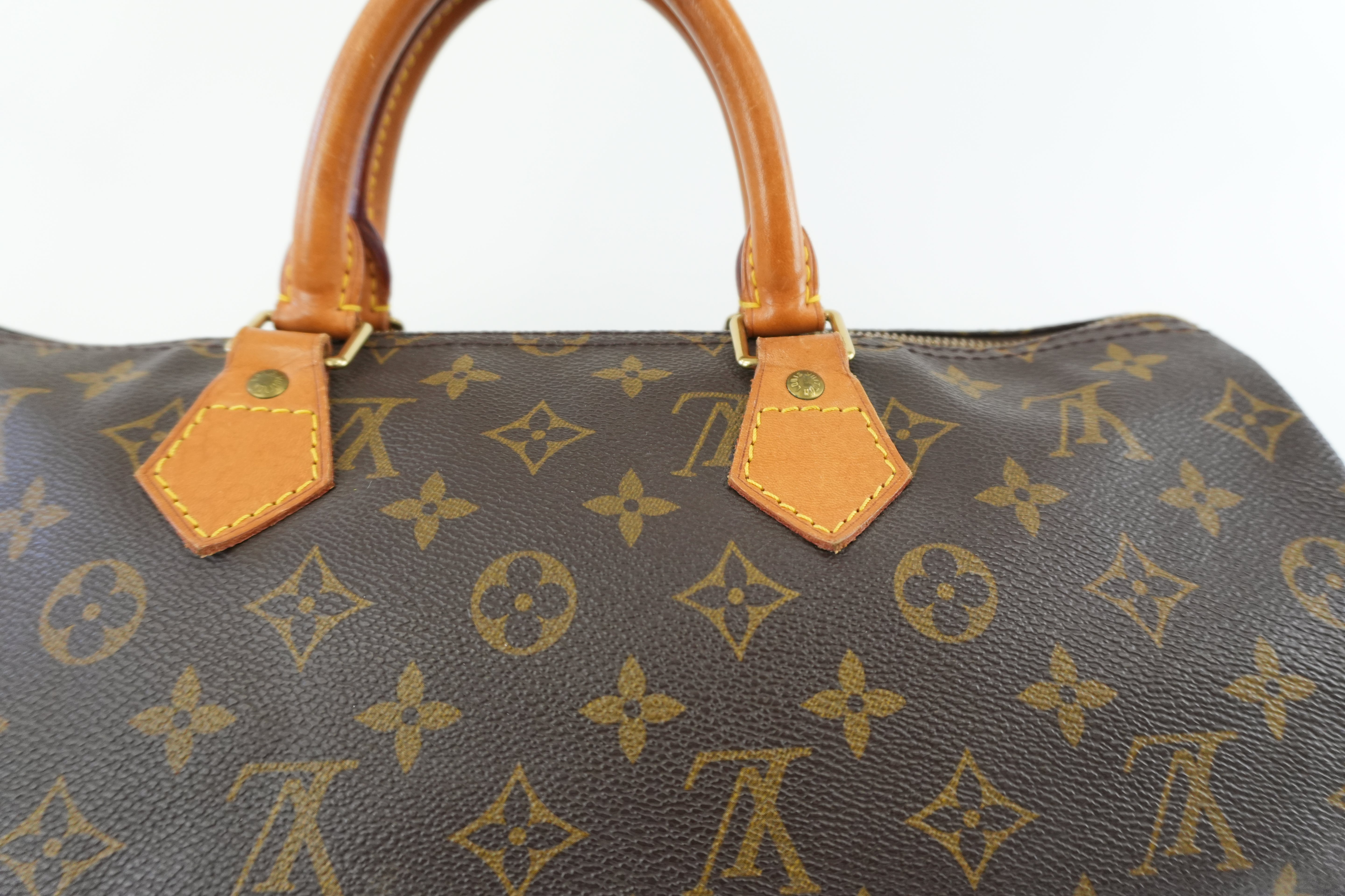 Louis Vuitton Monogram Speedy 35 Used