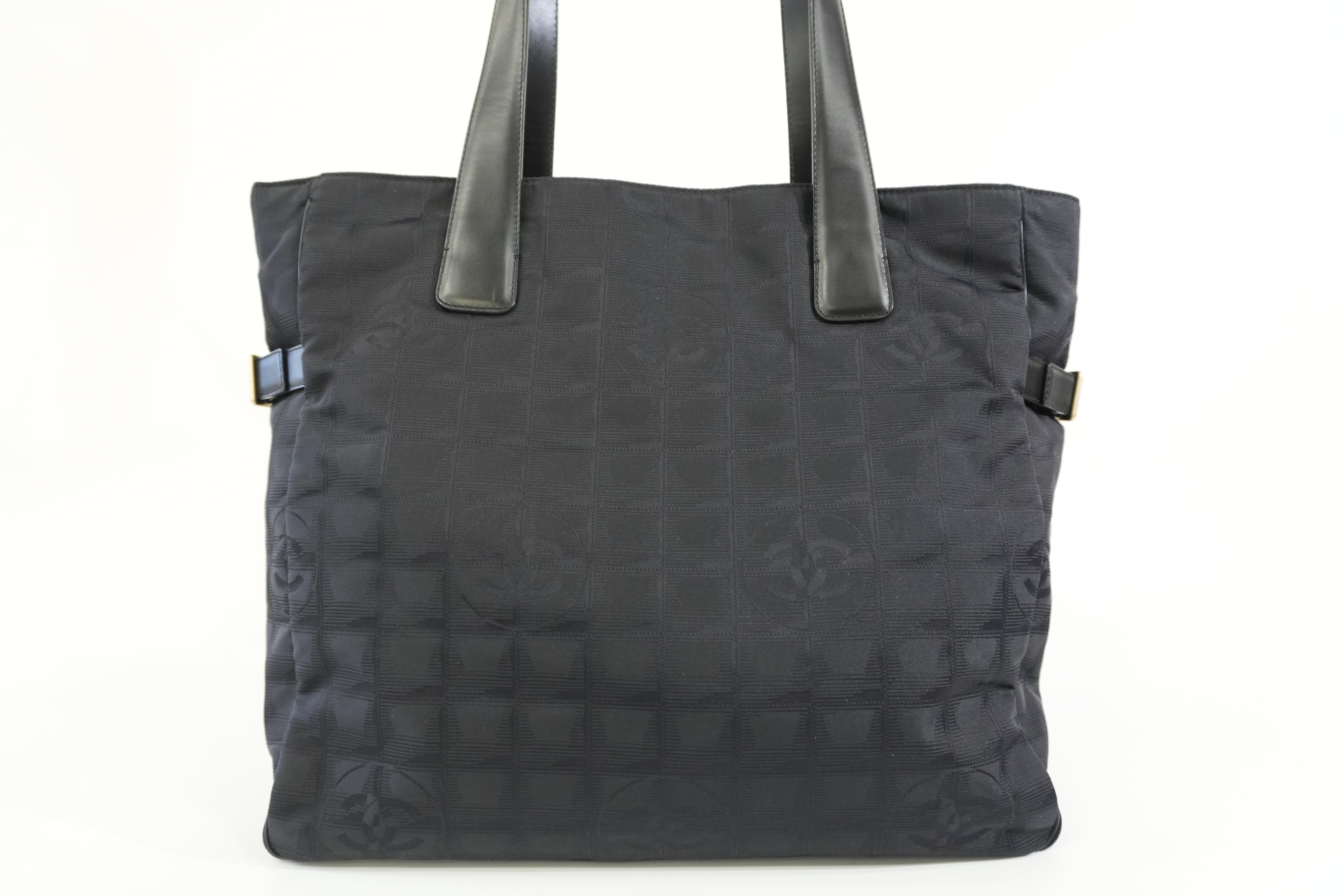Pre-owned Chanel Nylon Travel Tote Bag Black