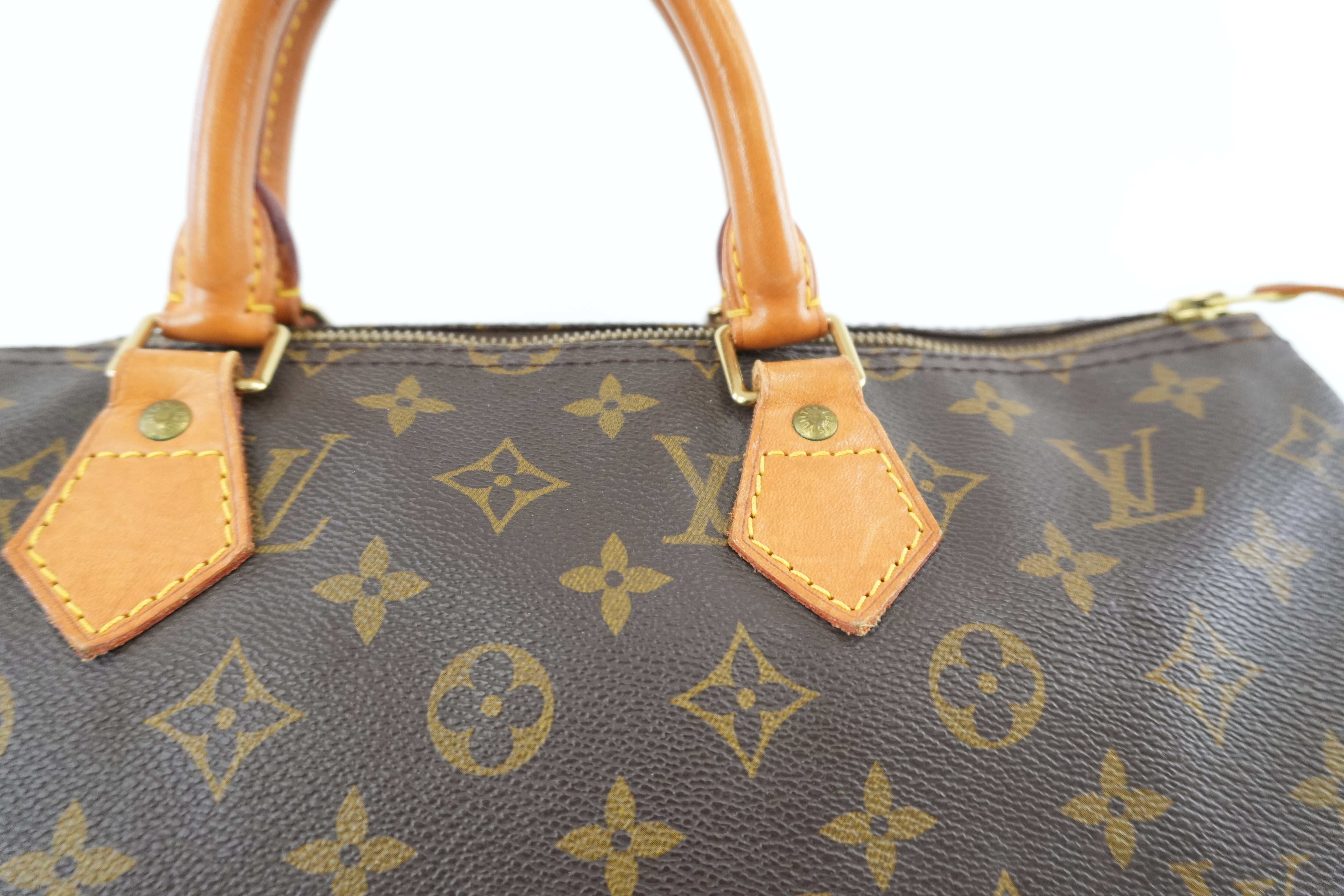 Louis Vuitton Monogram Speedy 35 Used