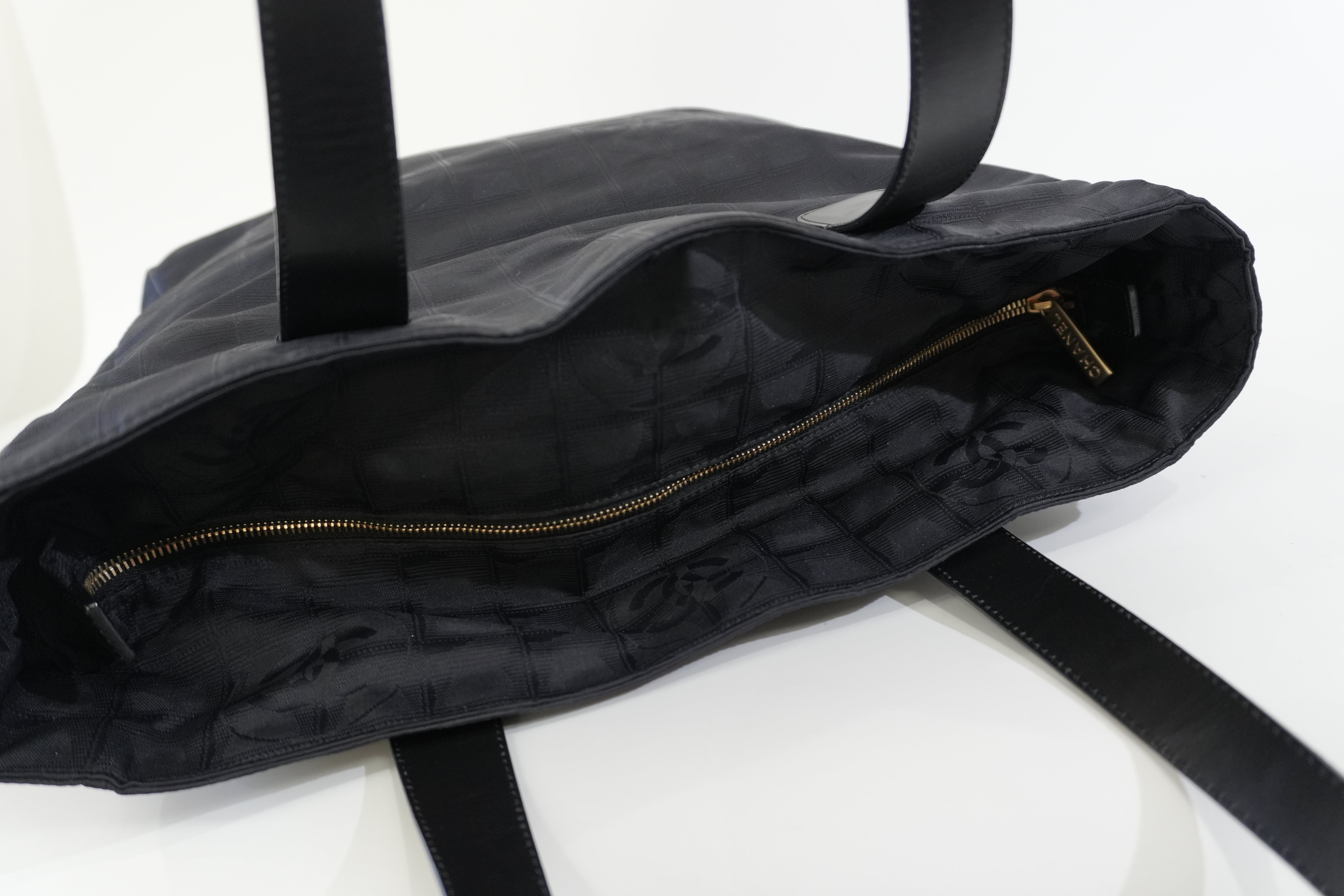 Pre-owned Chanel Nylon Travel Tote Bag Black