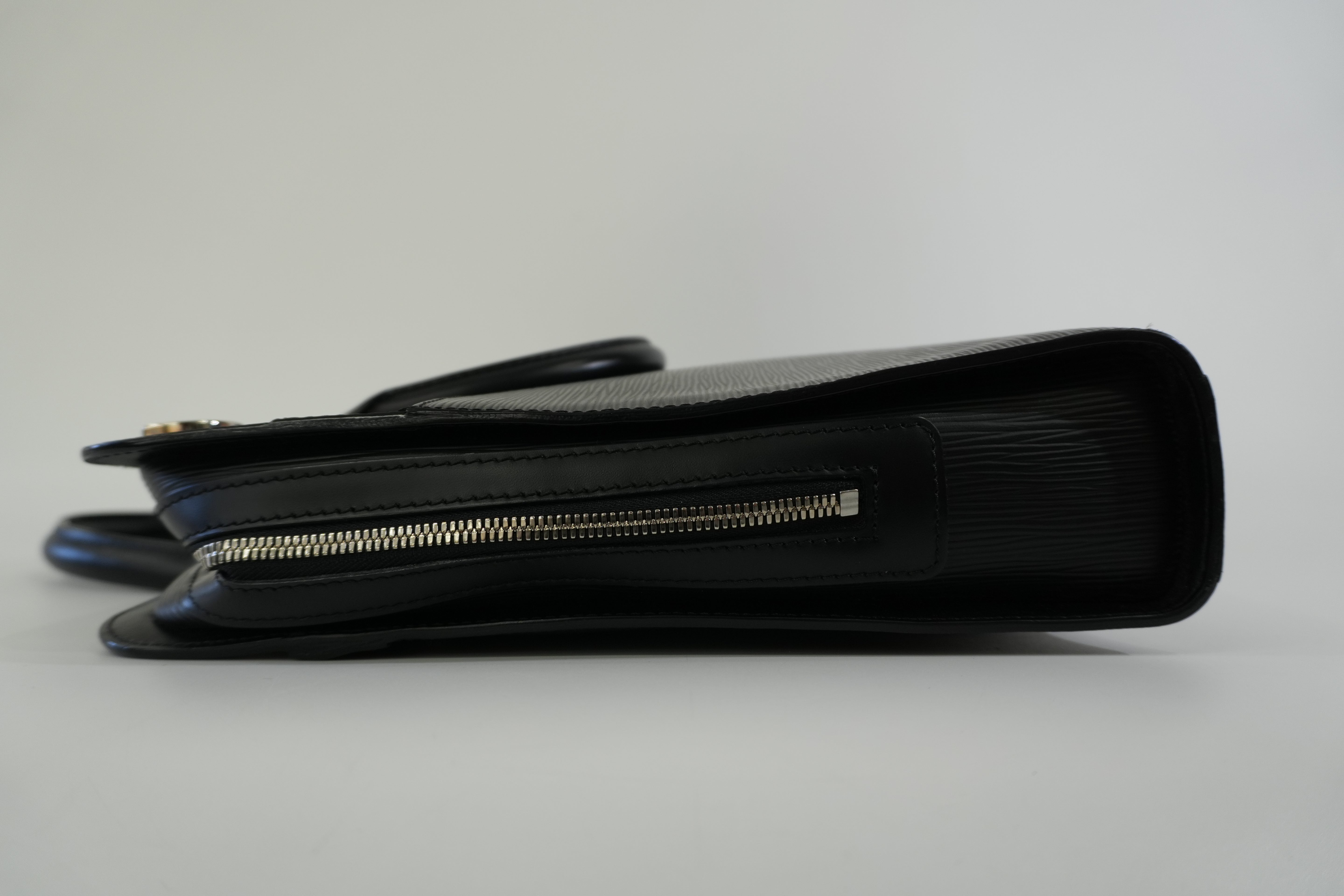 Pre-owned Louis Vuitton Epi Briefcase Handbag Black
