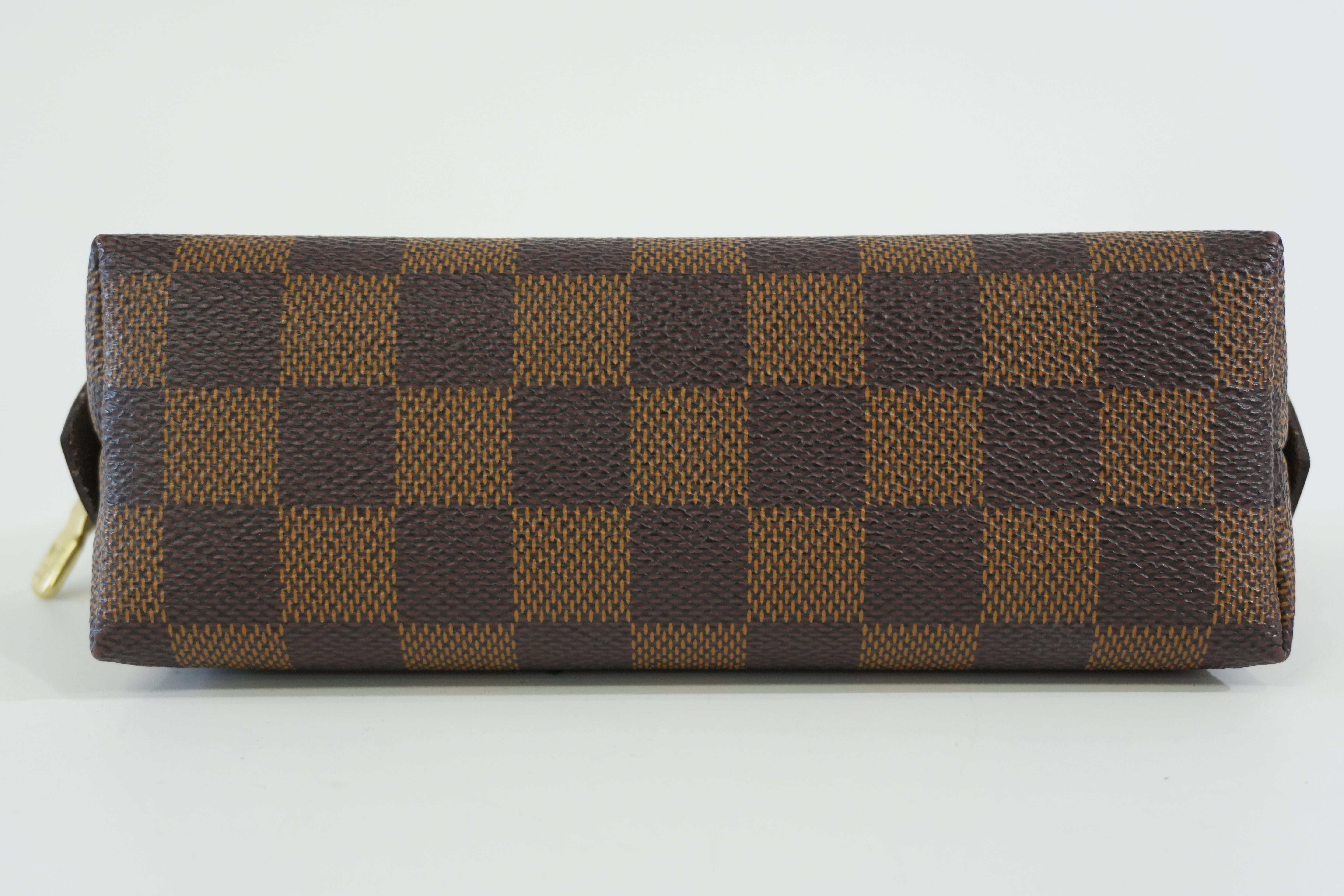 Pre-owned Louis Vuitton Damier Ebene Cosmetic Pouch