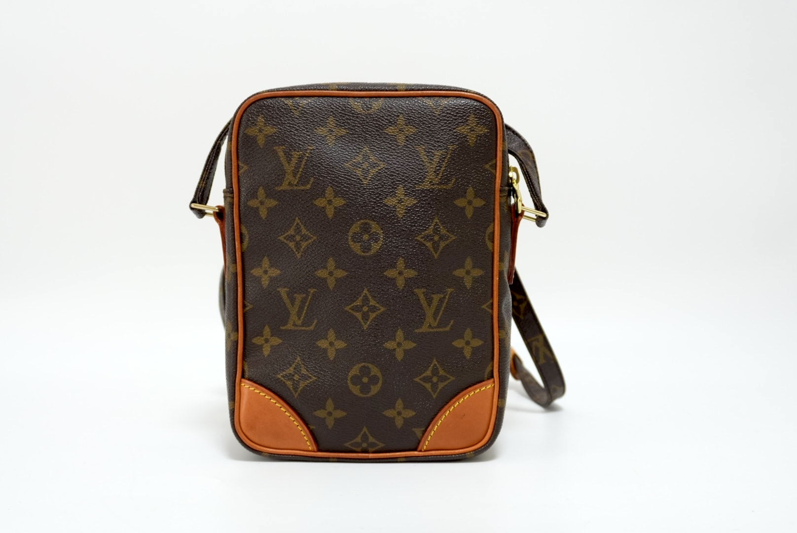 Louis Vuitton Amazon Crossbody Used (9032)