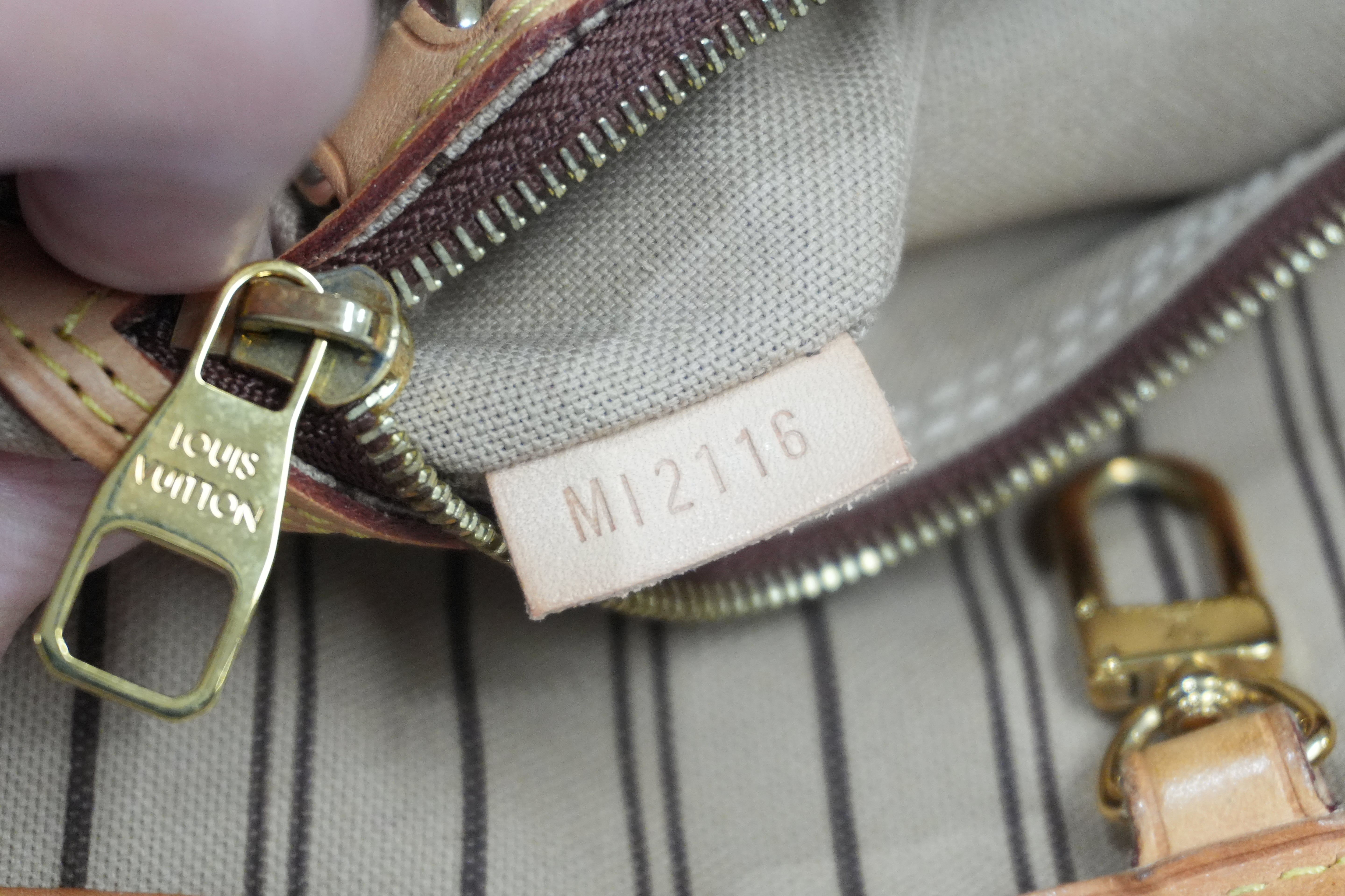 Pre-owned Louis Vuitton Monogram Delightful MM Tote Bag