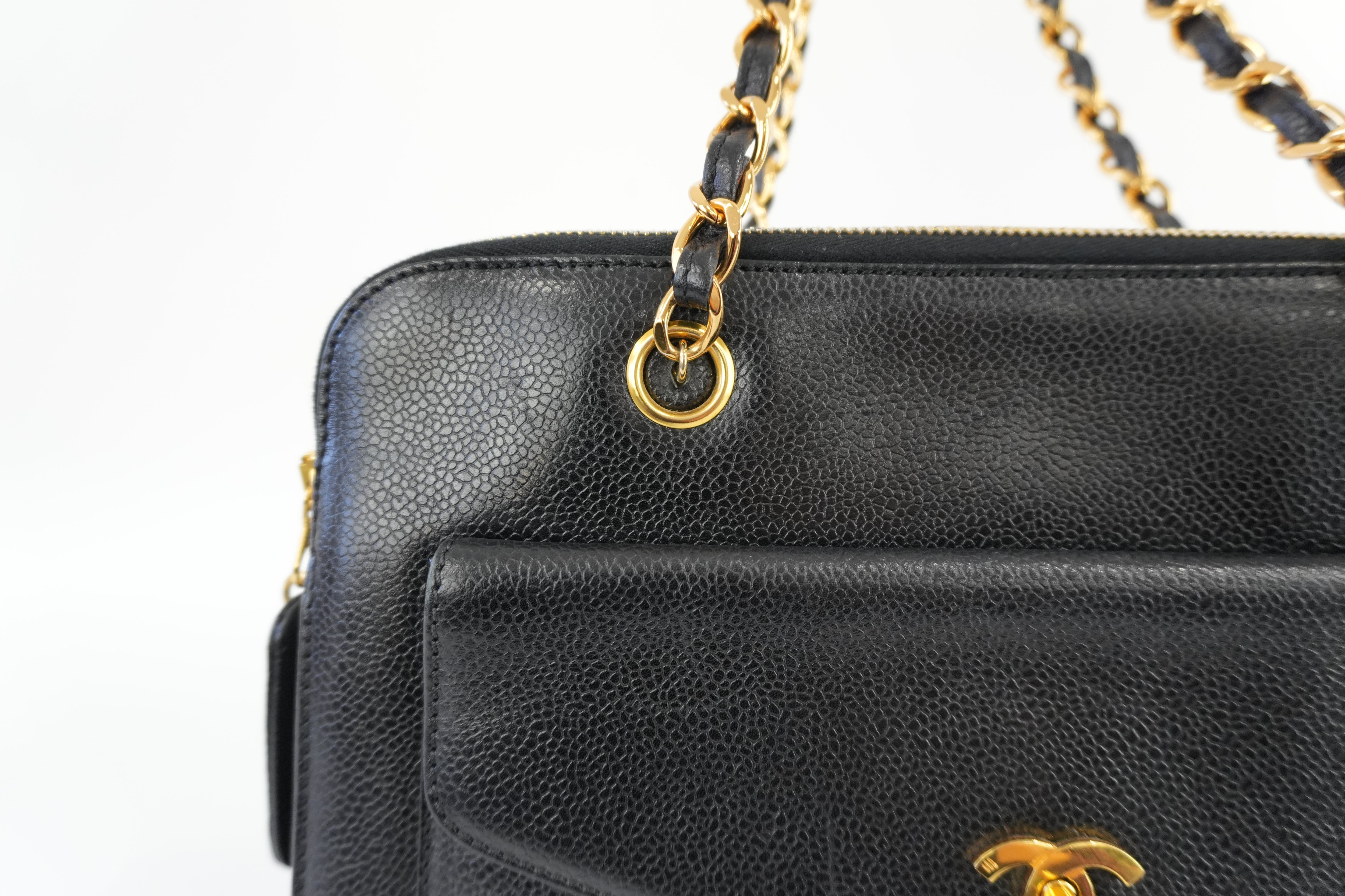 Chanel Chain Shoulder Bag Black Caviar Used