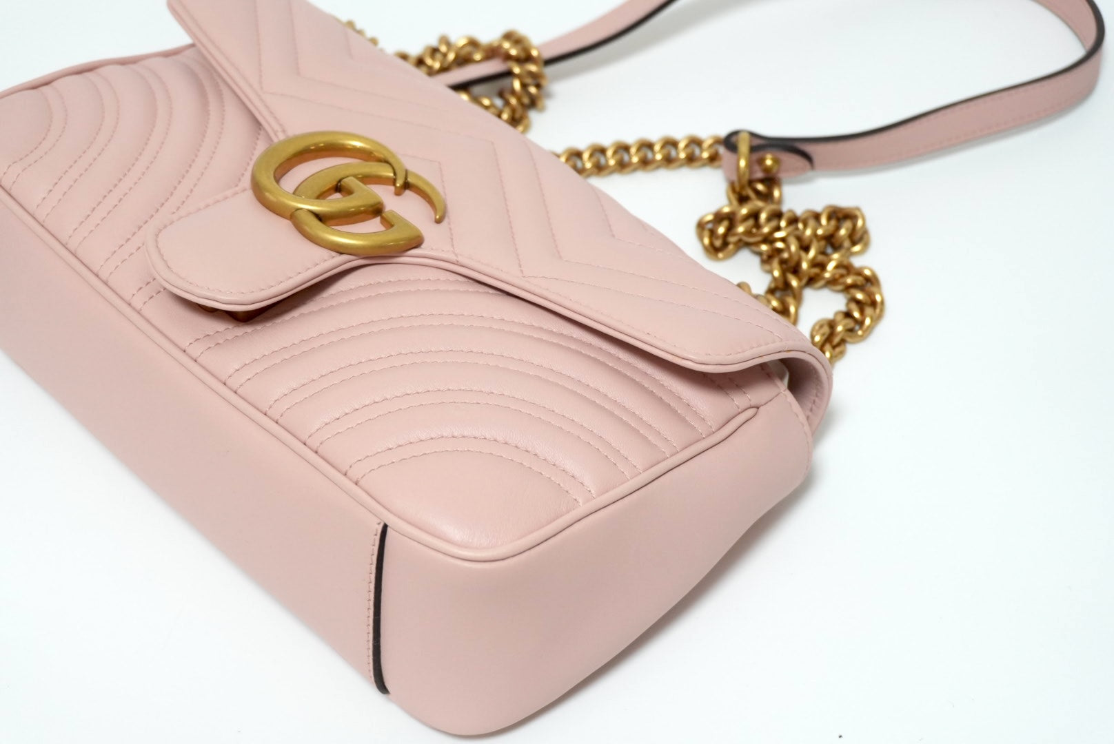 Gucci Marmont Small Shoulder Bag Used