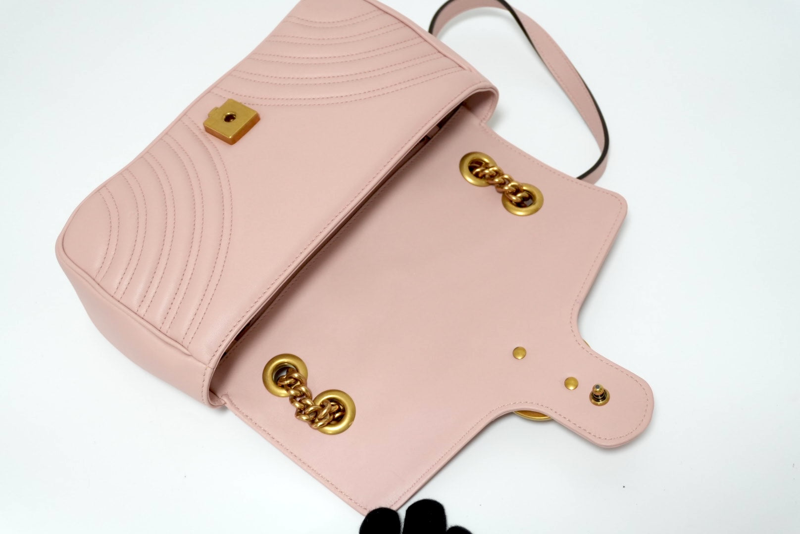 Gucci Marmont Small Shoulder Bag Used