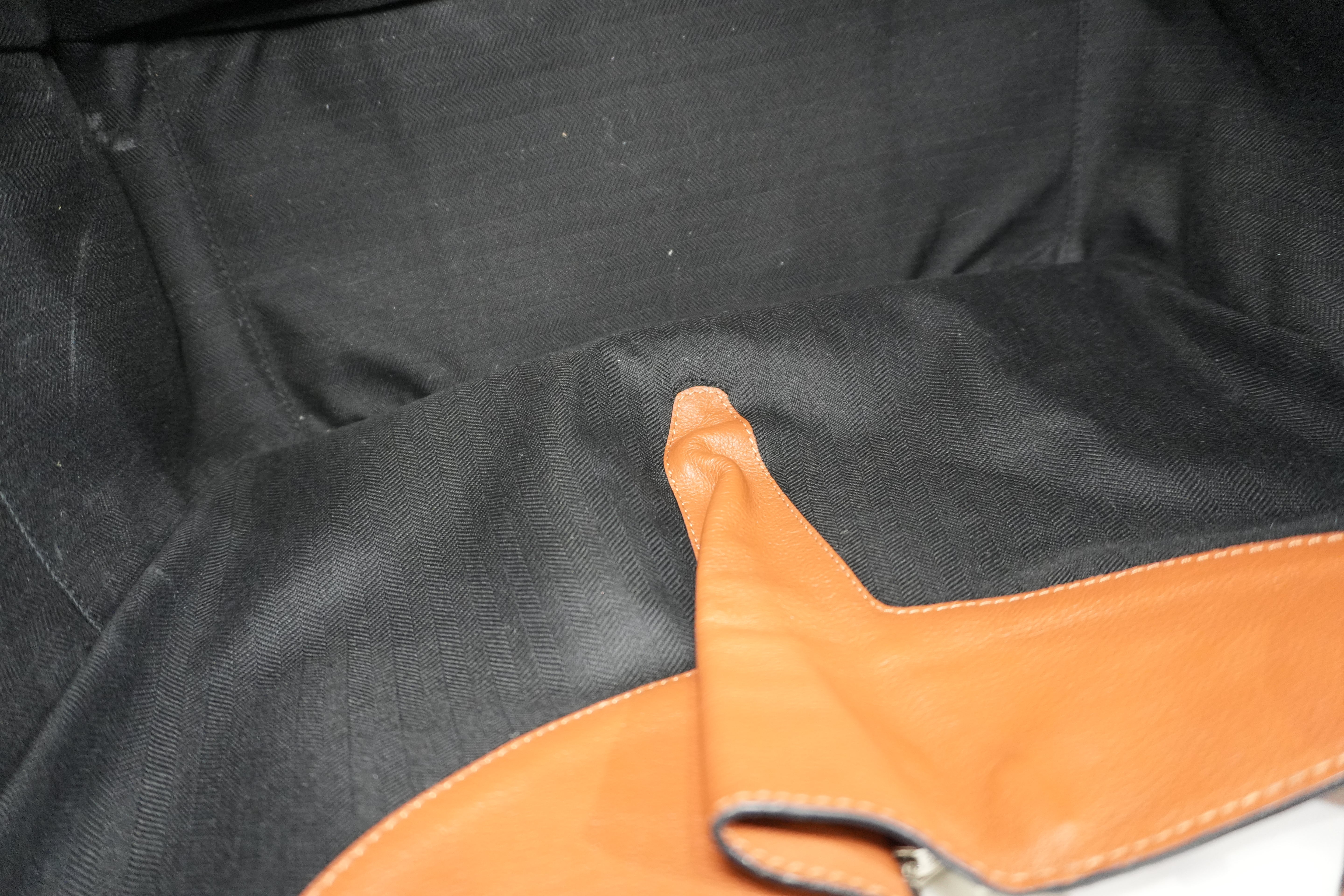 Pre-owned Loewe Big Hammock Shoulder Bag Brown