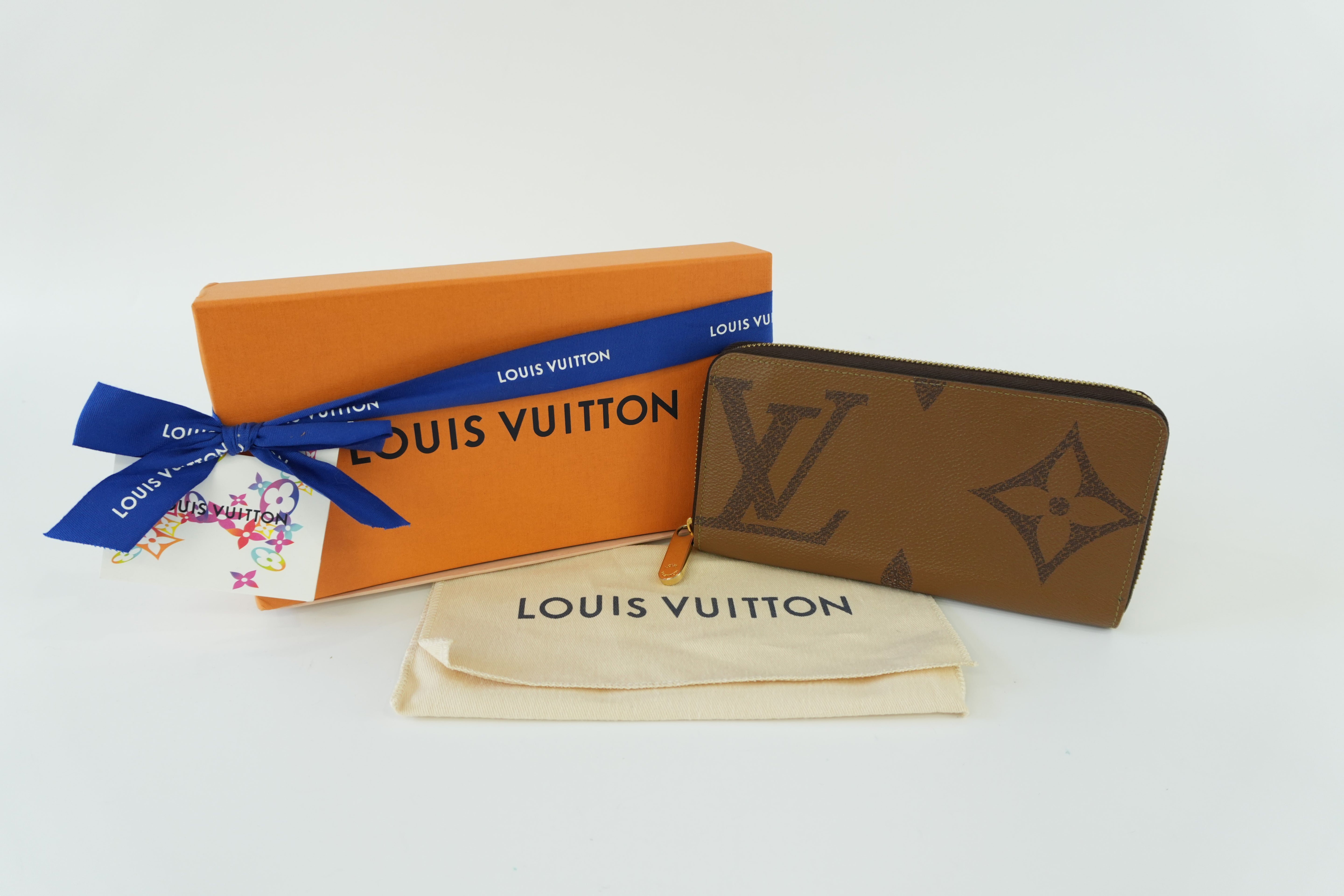 Louis Vuitton Reverse Monogram Giant Zippy Wallet Used