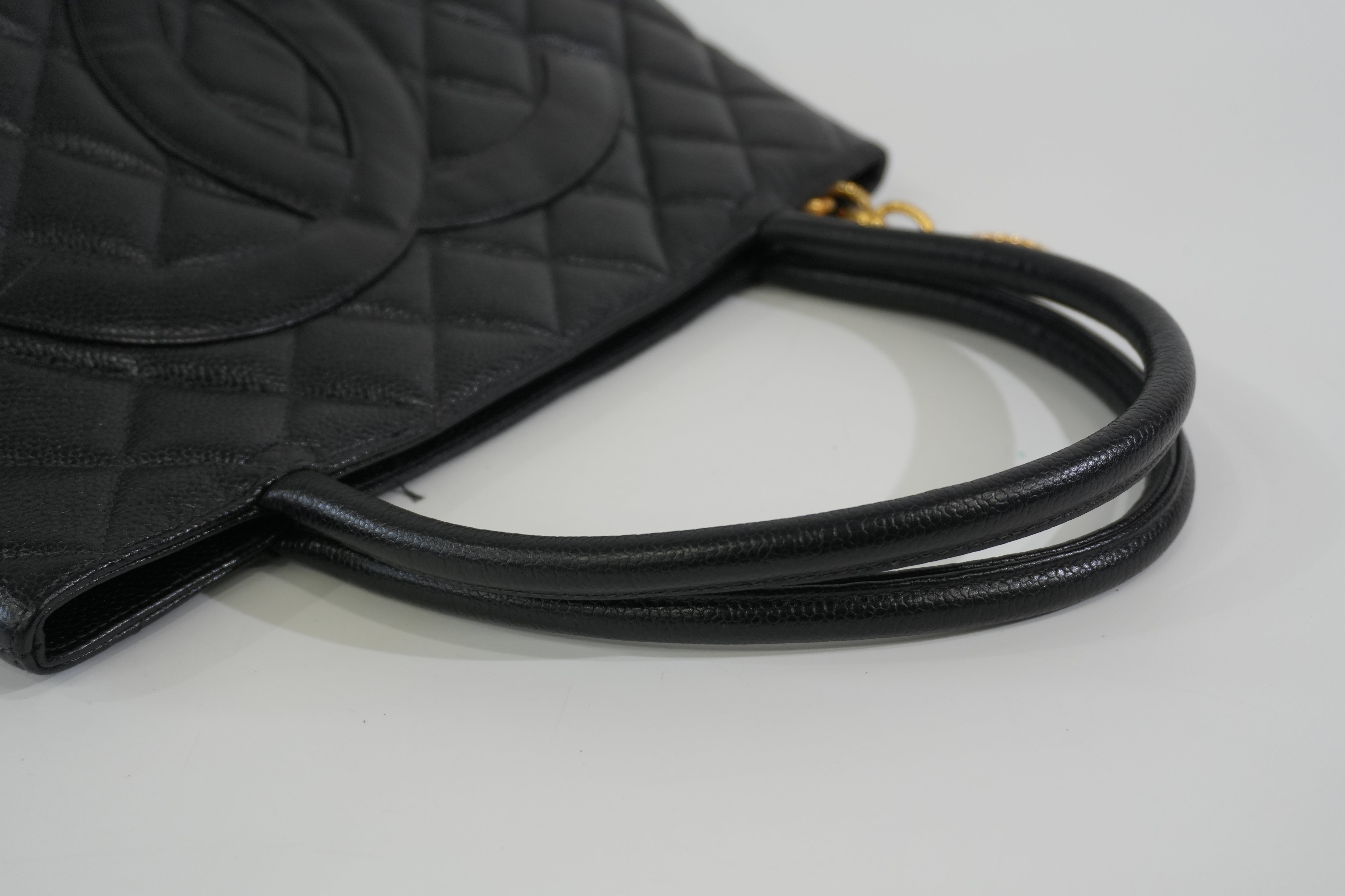 Pre-owned Chanel Caviar Skin Medallion Tote Bag Black