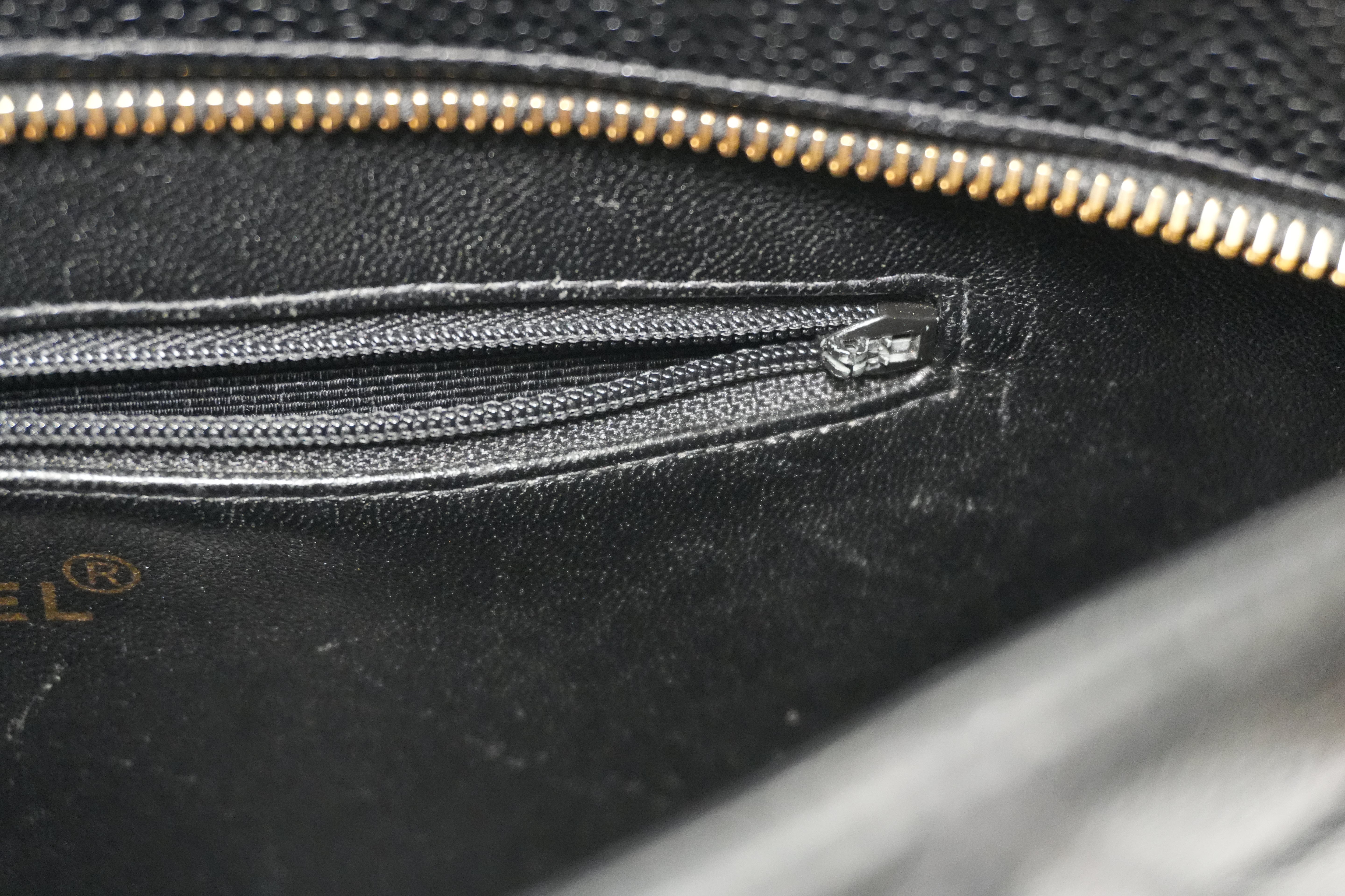 Pre-owned Chanel Caviar Skin Medallion Tote Bag Black