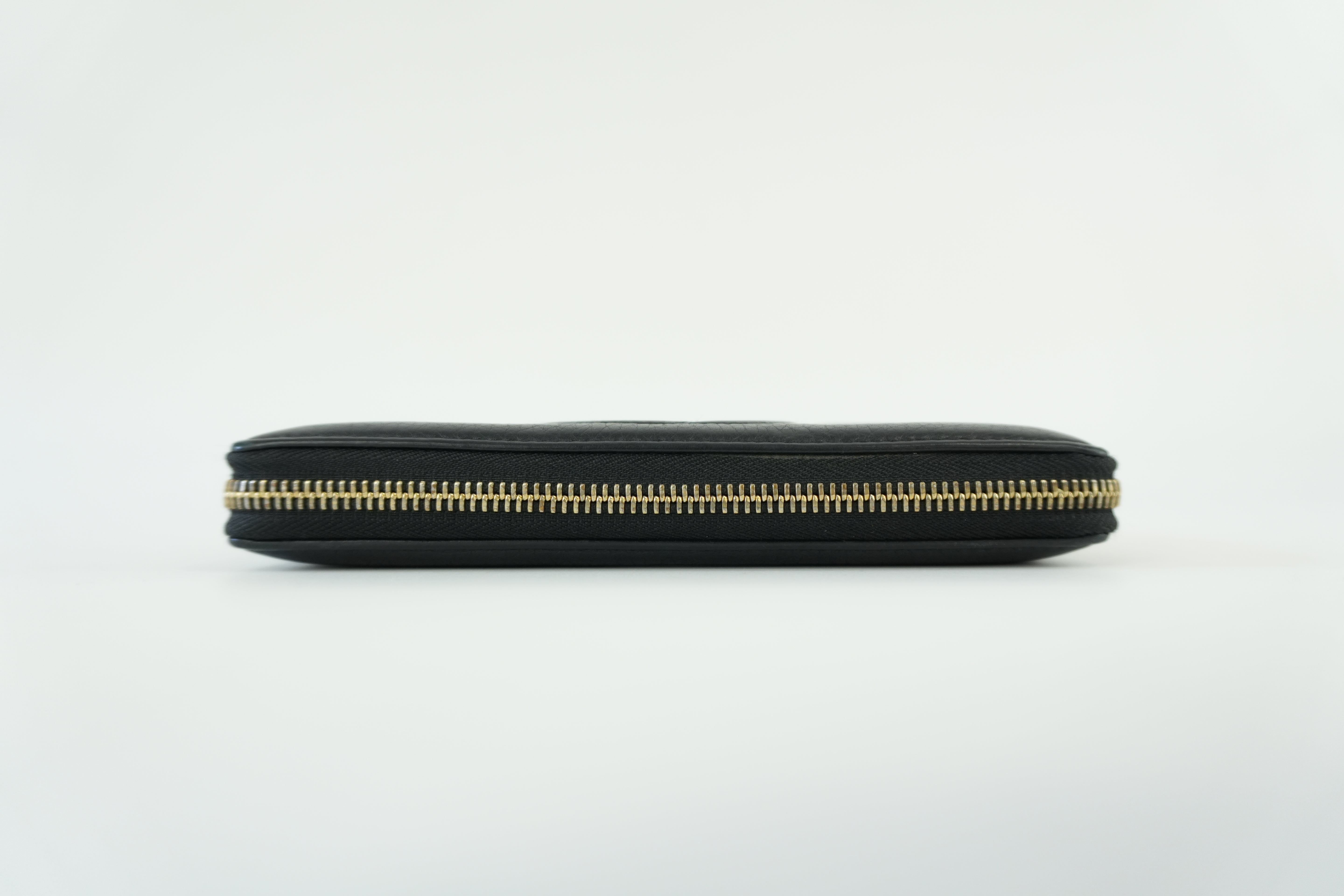 Gucci Soho Zippy Long Wallet Black Used