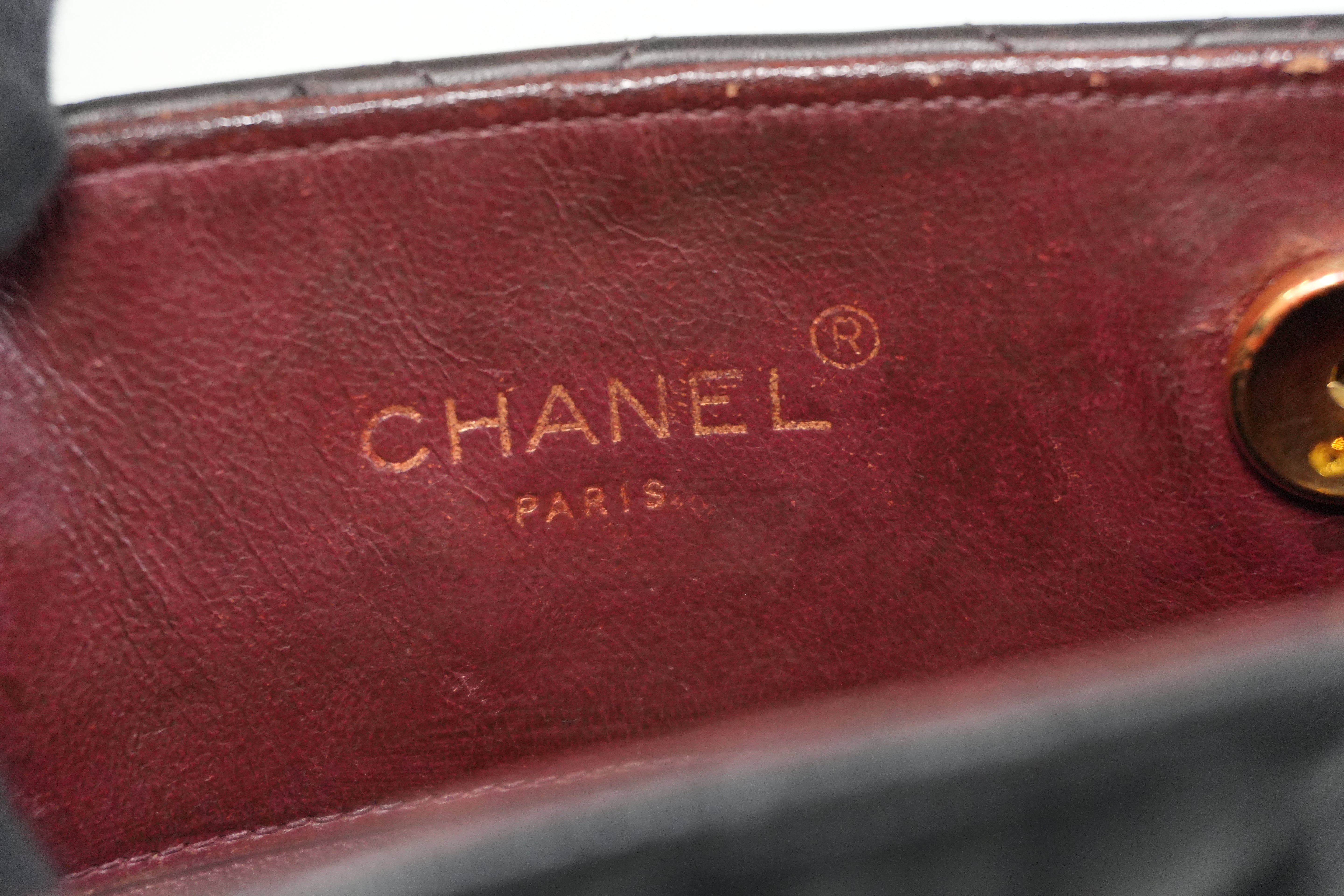 Pre-owned Chanel Lambskin Leather Chanel Chain Shoulder Bag Black