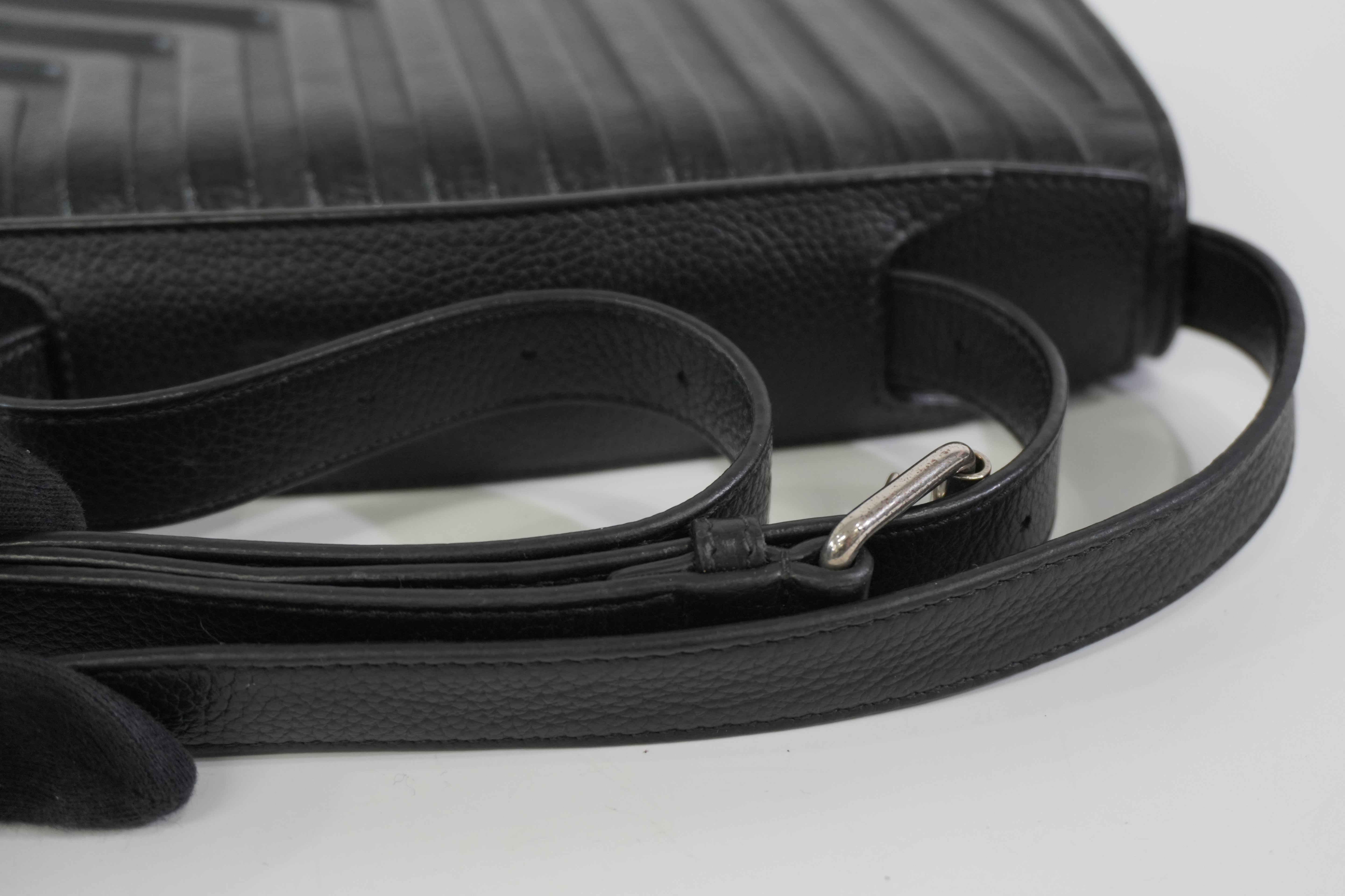 Pre-owned Balenciaga Car Flap Shoulder Bag Black