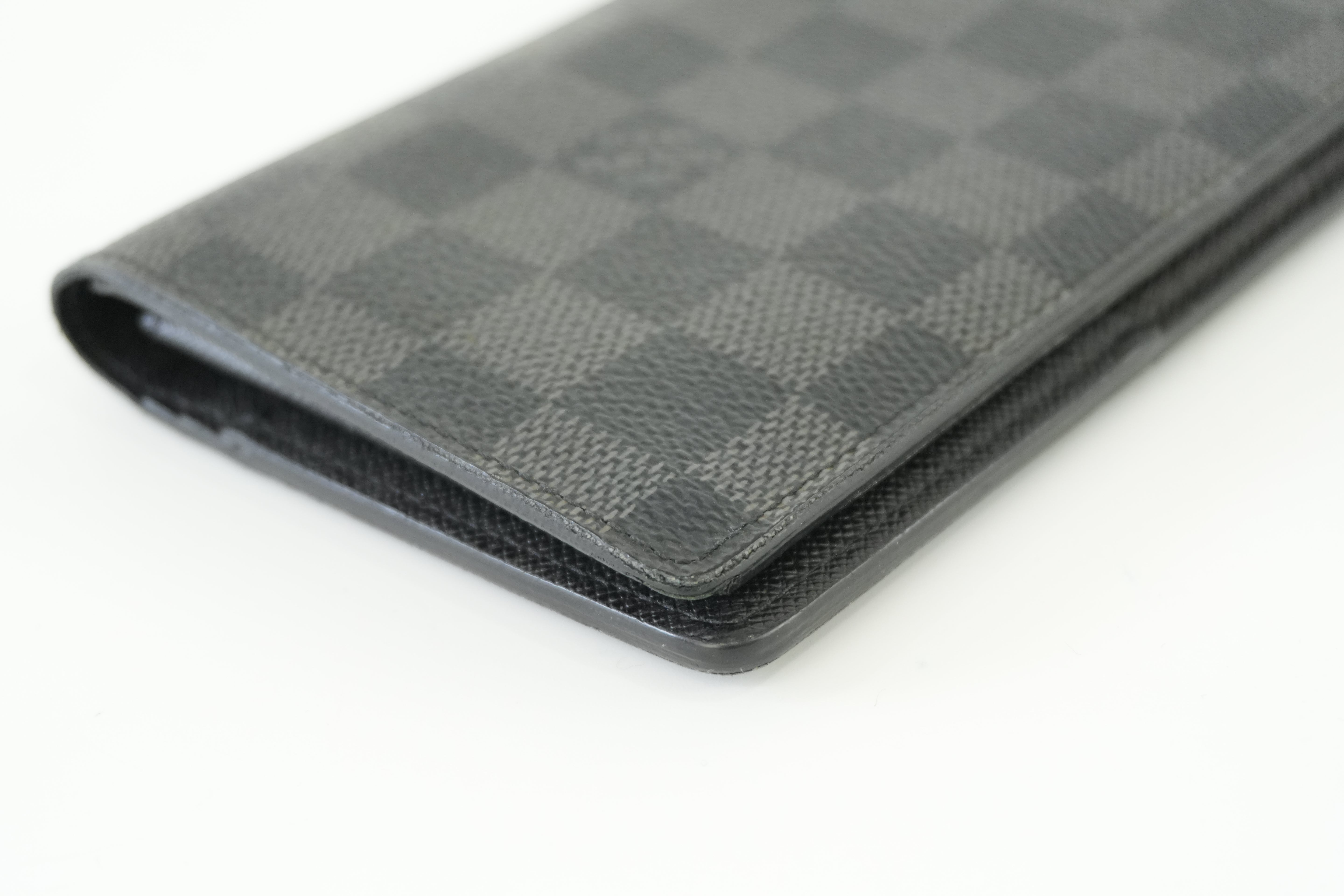 Louis Vuitton Damier Graphite Brazza Wallet Used