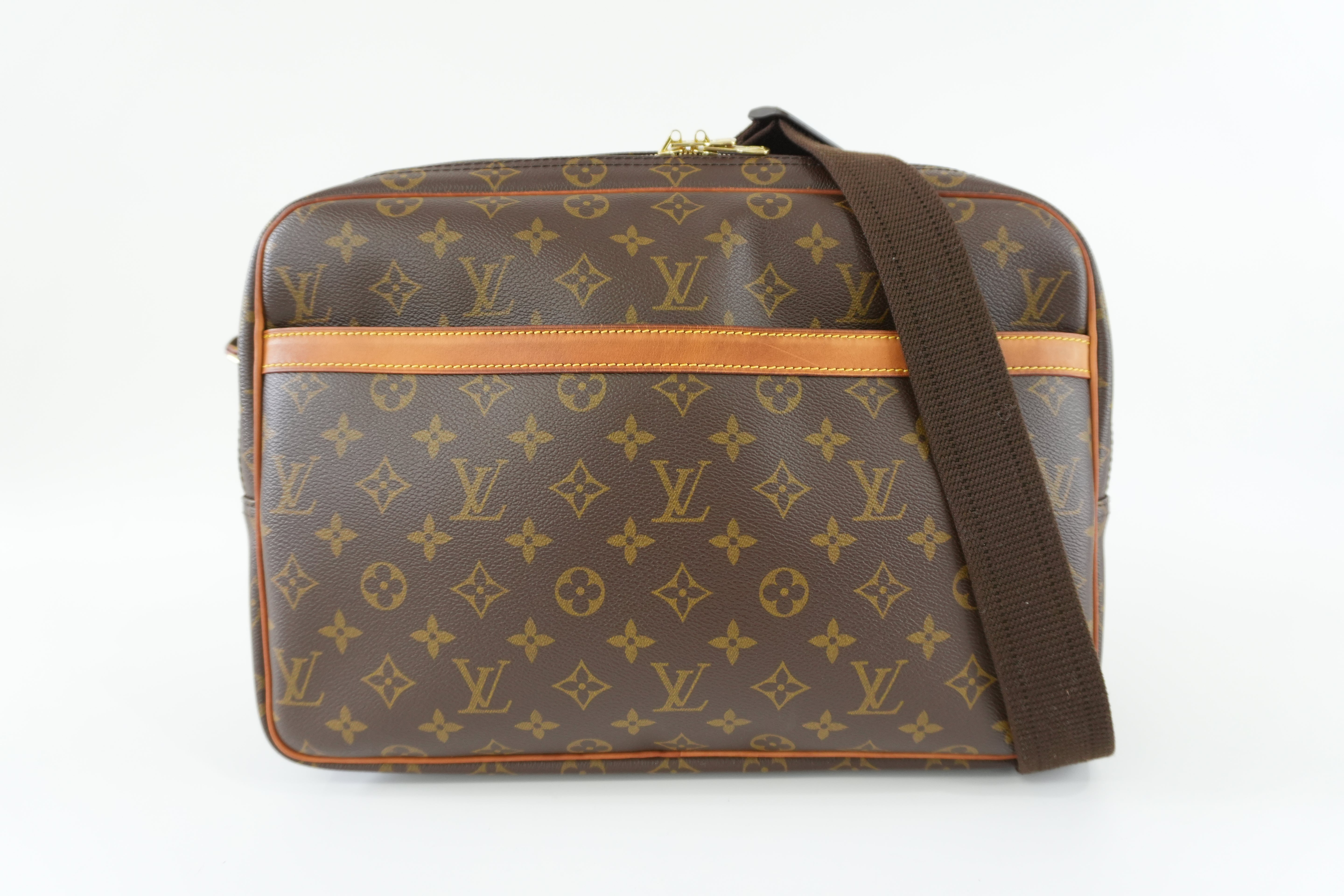 Louis Vuitton Monogram Reporter GM Messenger Bag Used