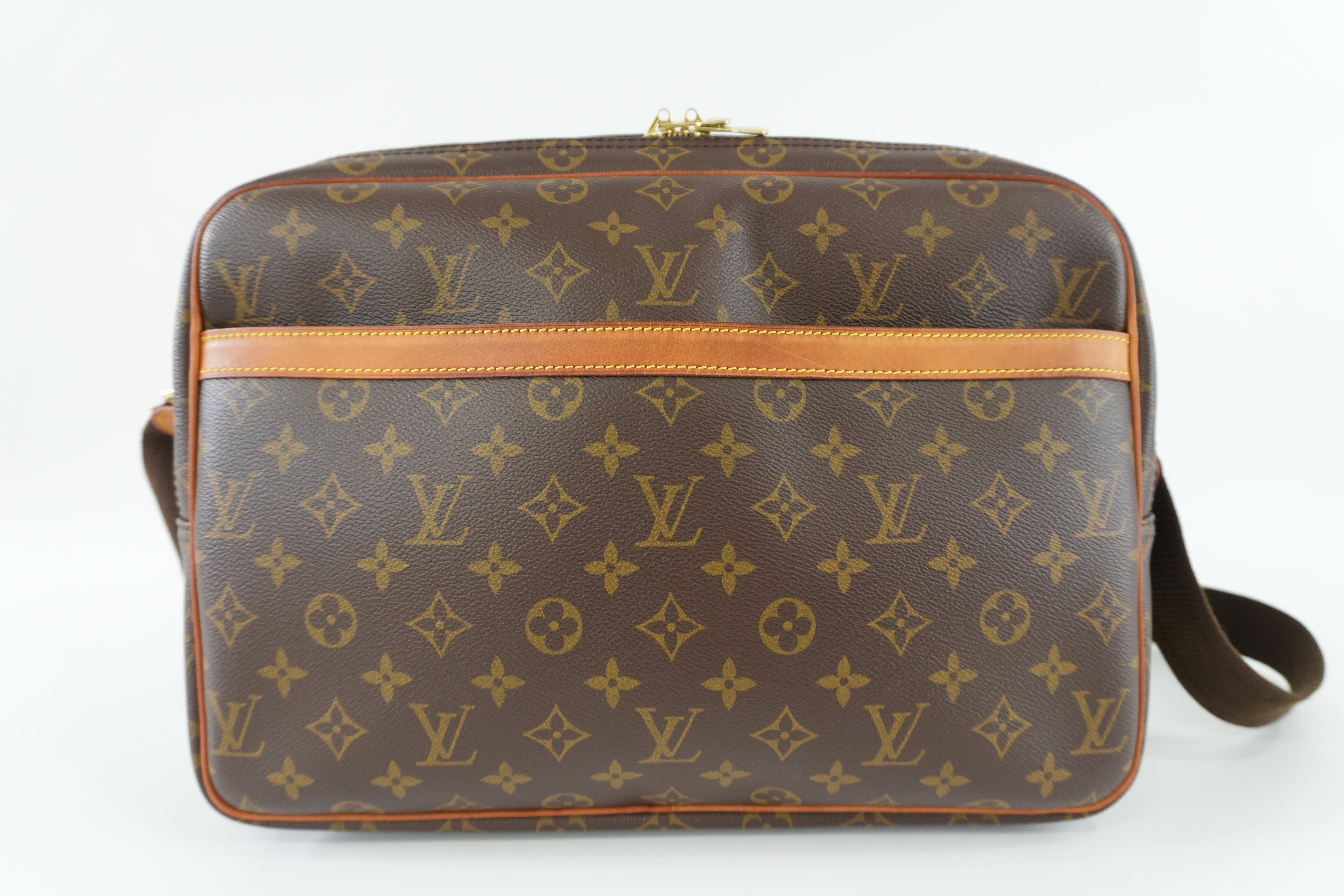 Louis Vuitton Monogram Reporter GM Messenger Bag Used