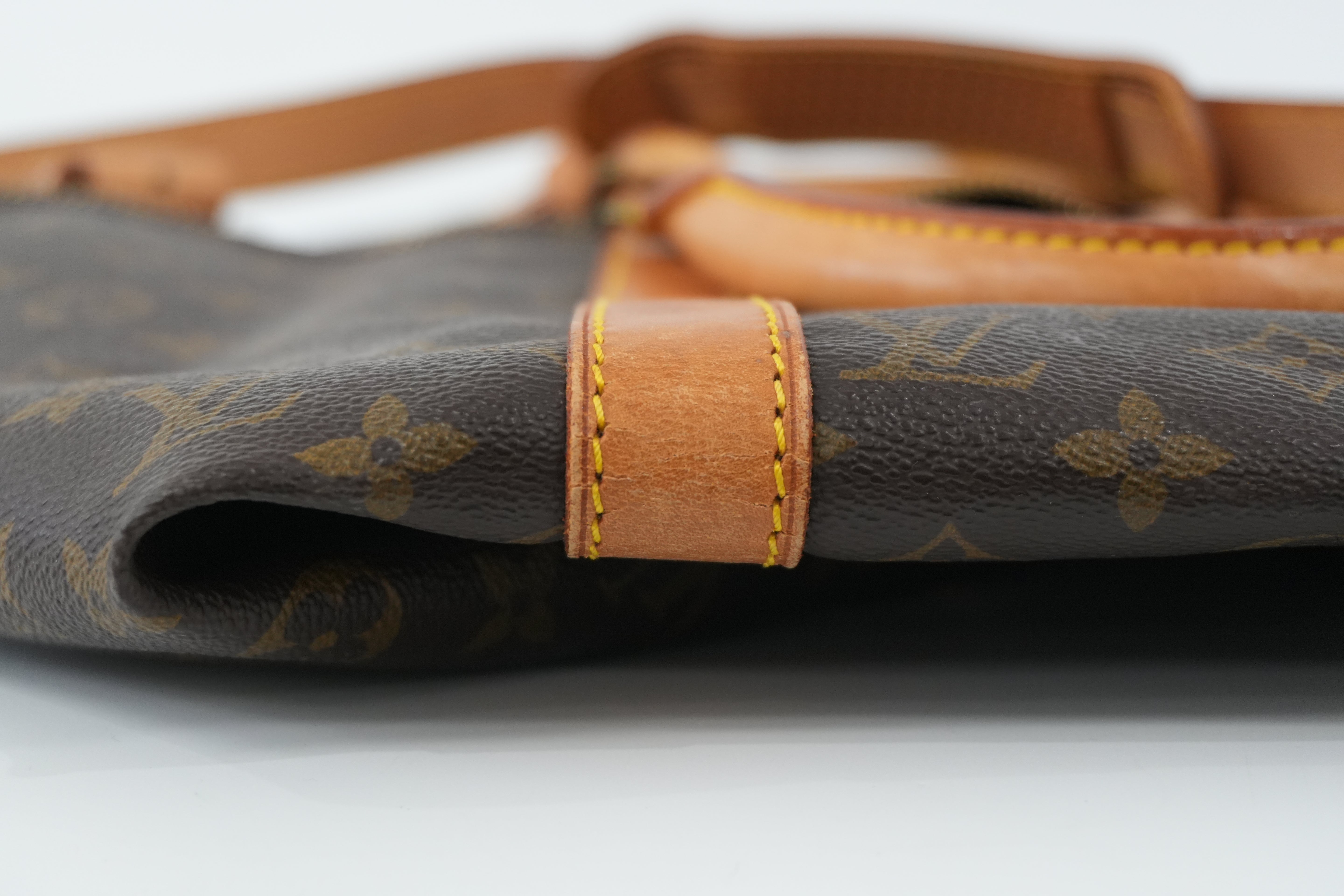 Louis Vuitton Monogram Keepall 50 Bandouliere Used